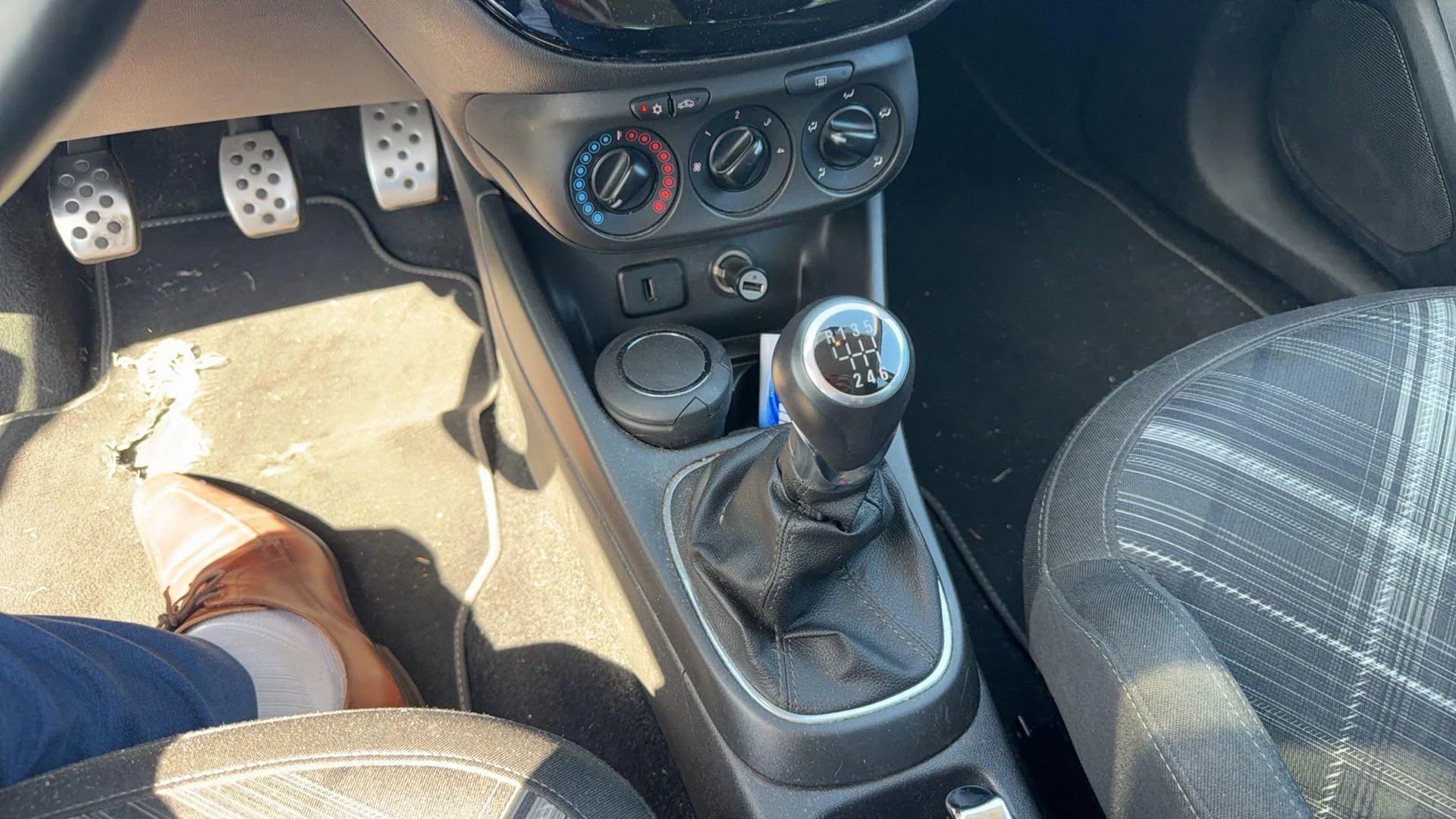 Opel-Corsa-image-12
