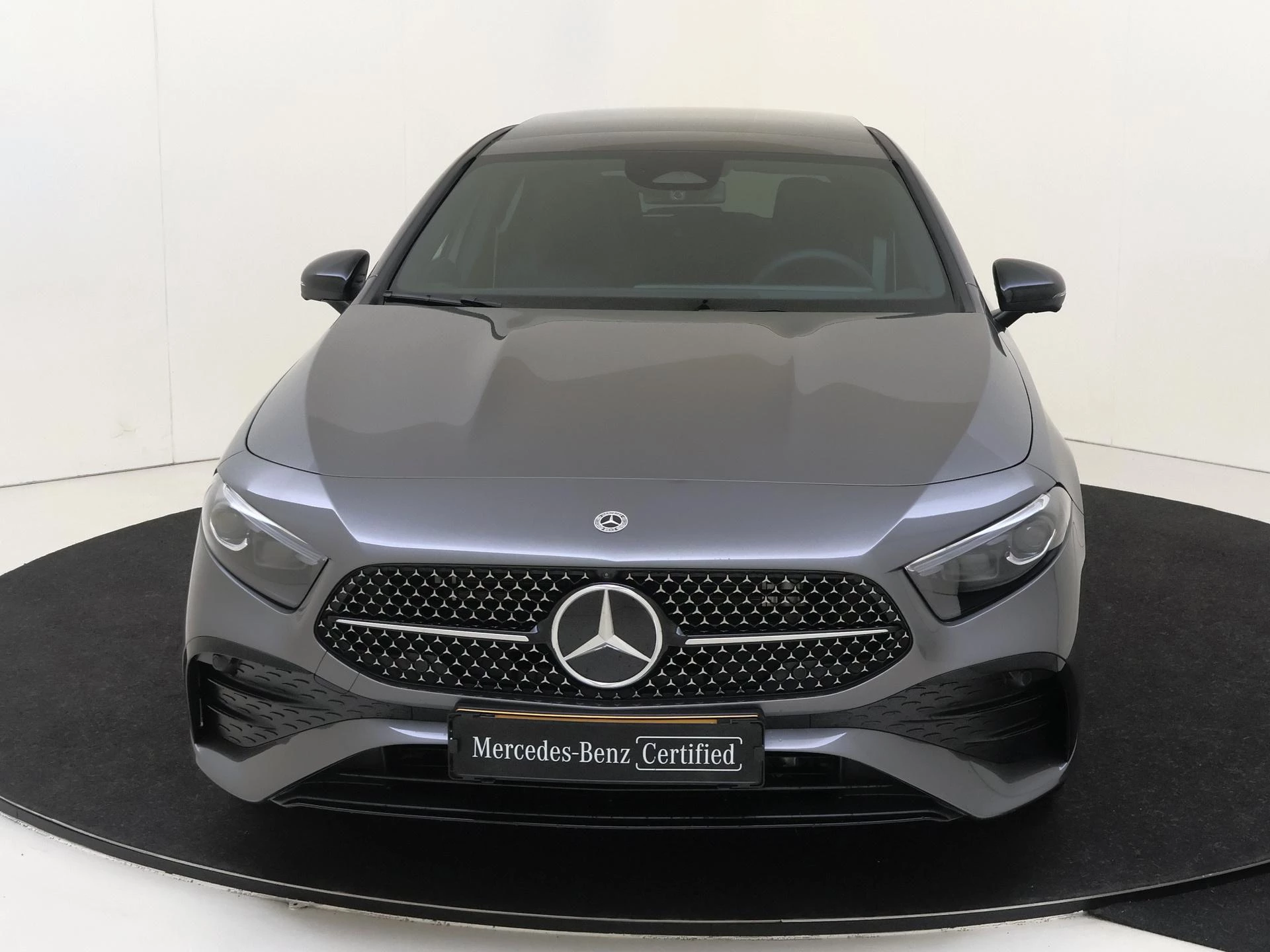 Mercedes-Benz-A-Klasse-image-5
