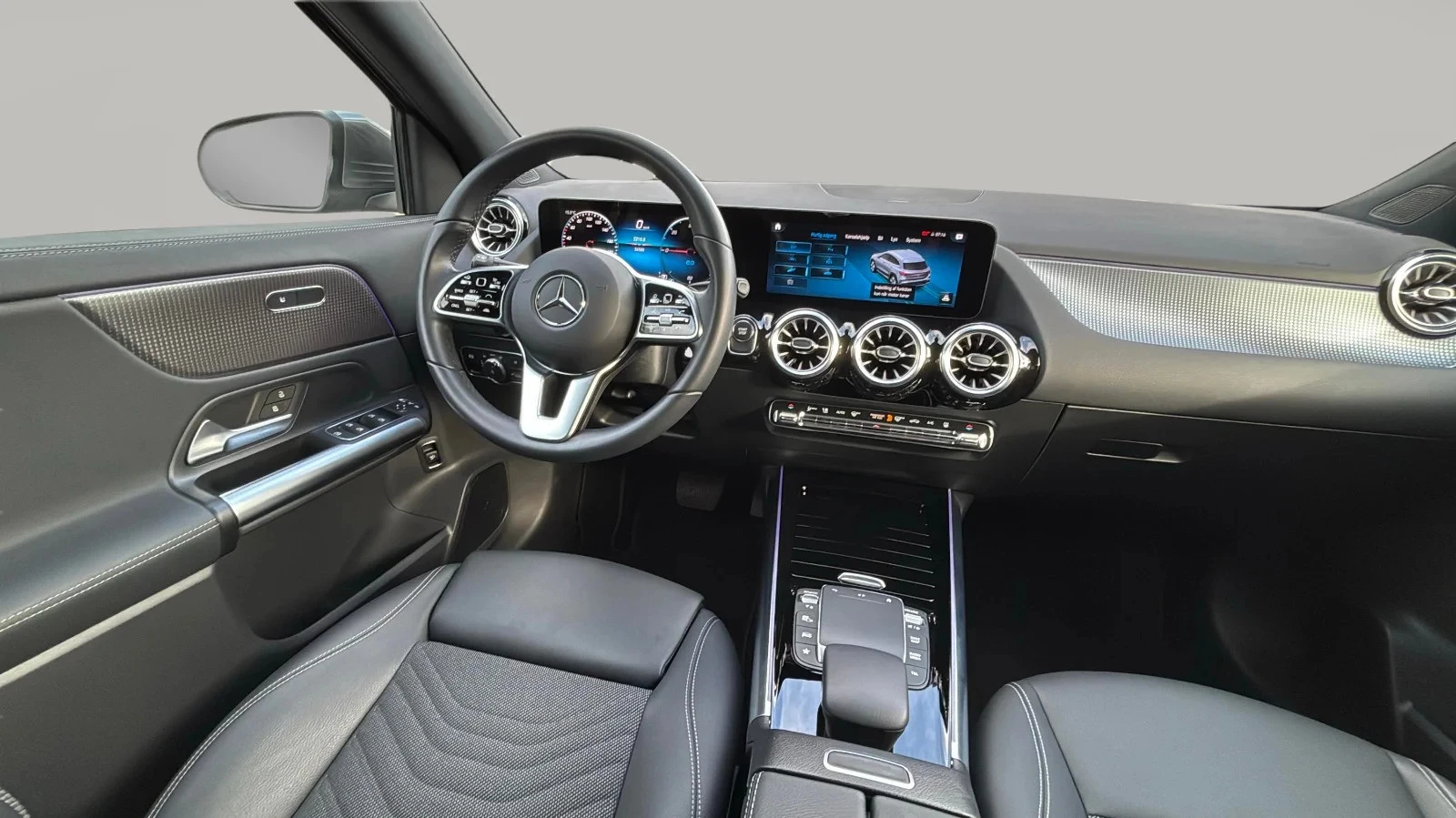 Mercedes-Benz-EQA-image-8