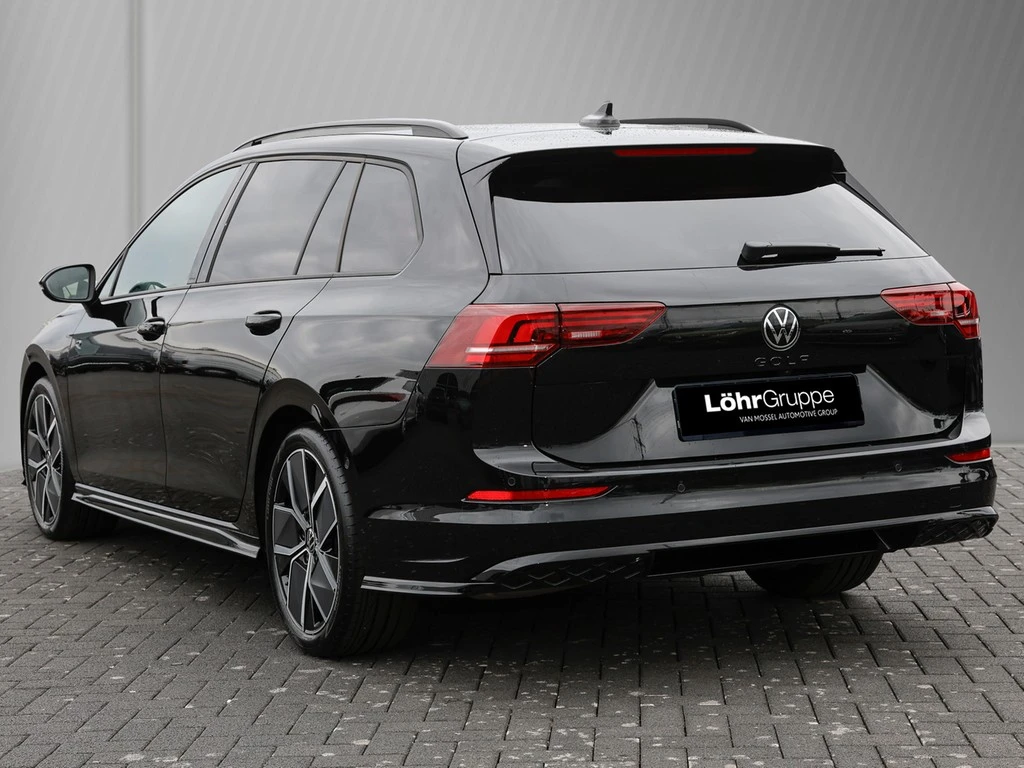 Volkswagen-Golf-image-3