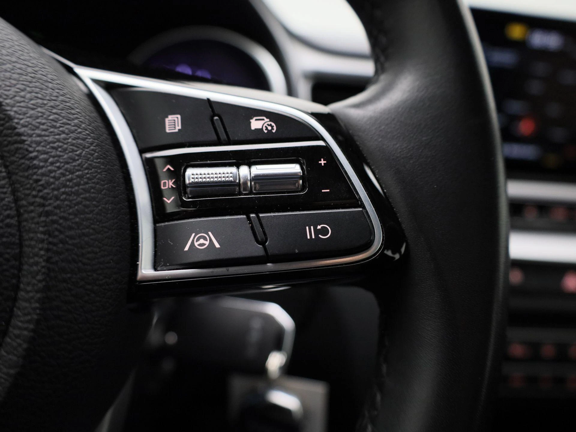 Kia-Ceed Sportswagon-image-14