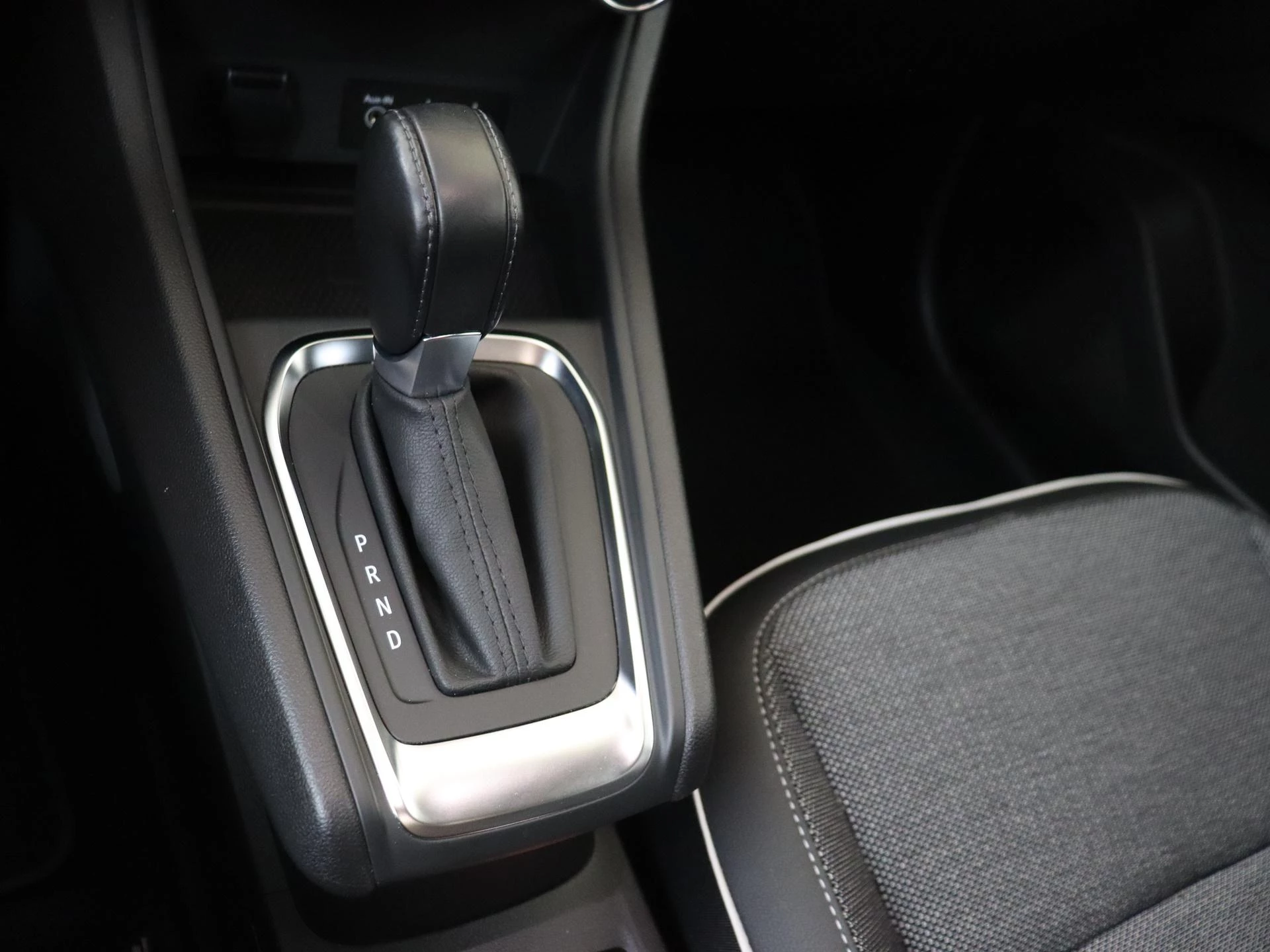 Renault-Captur-image-14
