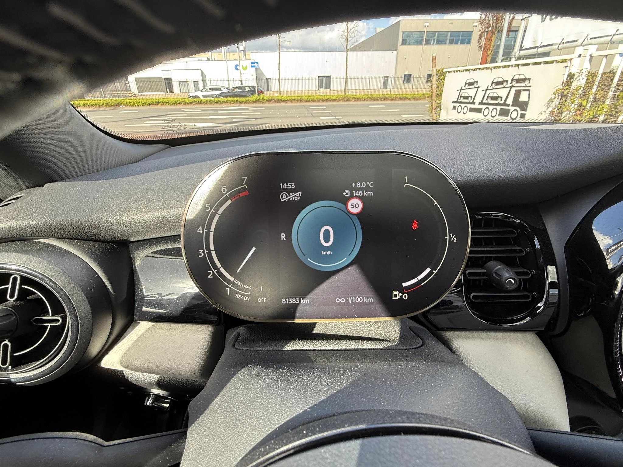 MINI-Cooper-image-17