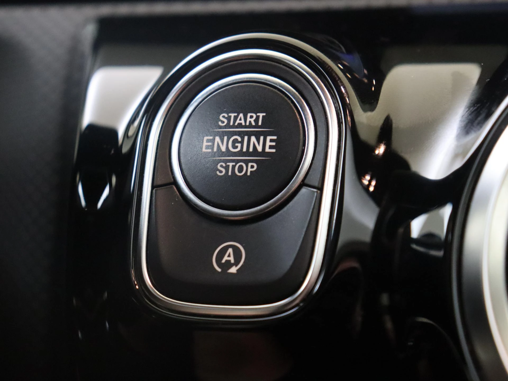 Mercedes-Benz-A-Klasse-image-21