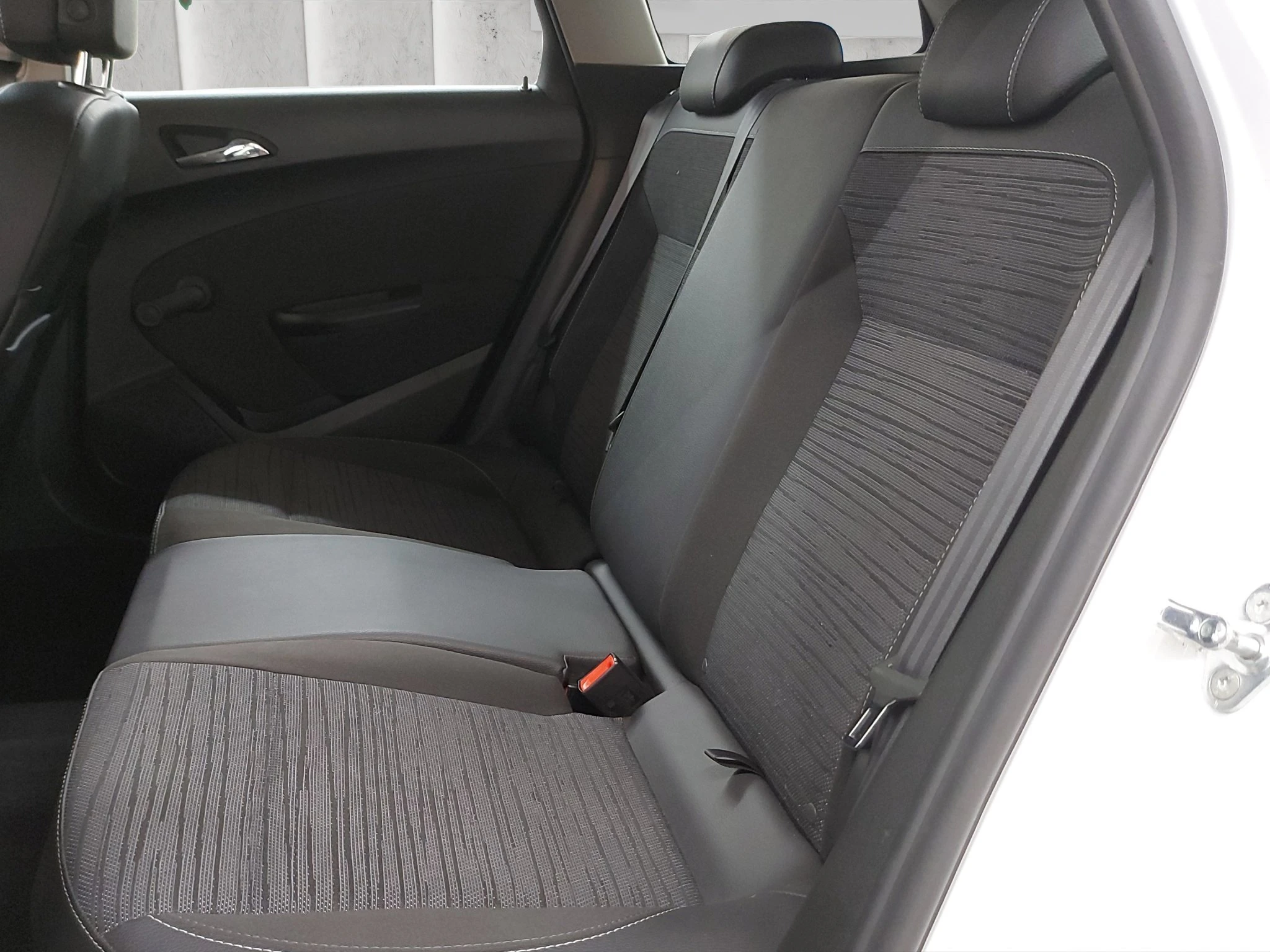 Opel-Astra-image-10