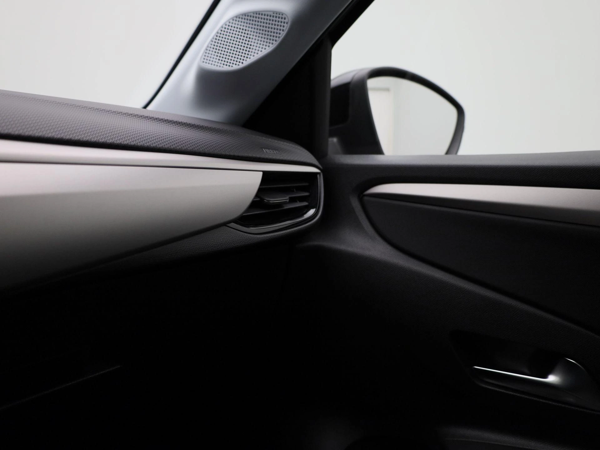 Opel-Corsa-image-25