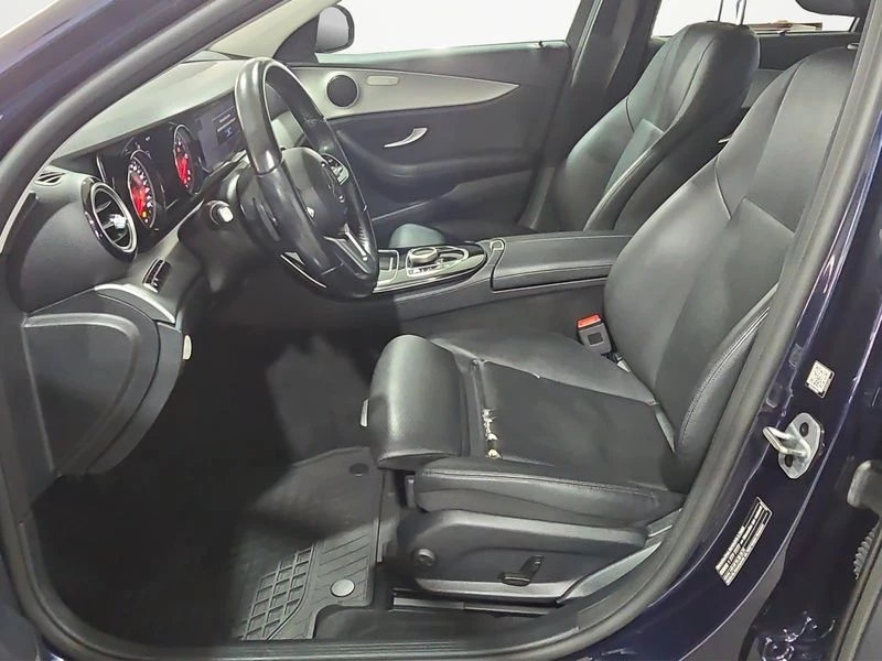 Mercedes-Benz E-Klasse 200 d T AVANTGARDE NAVI SHZ MULTIBEAM KAM LED AVANTGARDE