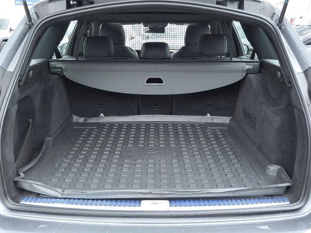 Mercedes-Benz-E-Klasse 450-image-15