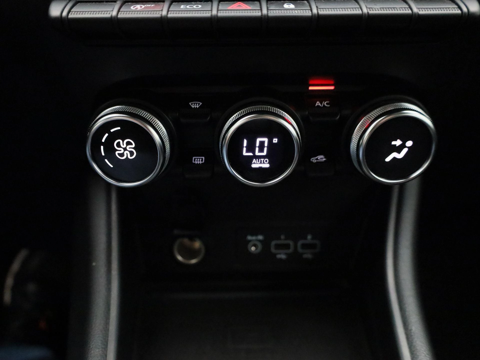 Renault-Captur-image-21