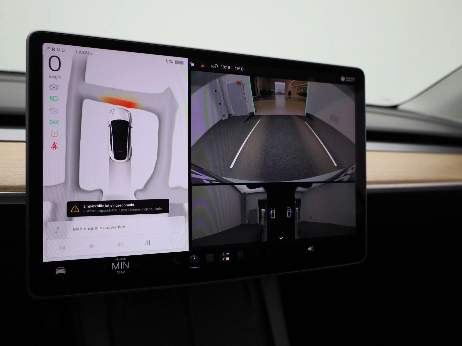 Tesla-Model Y-image-19