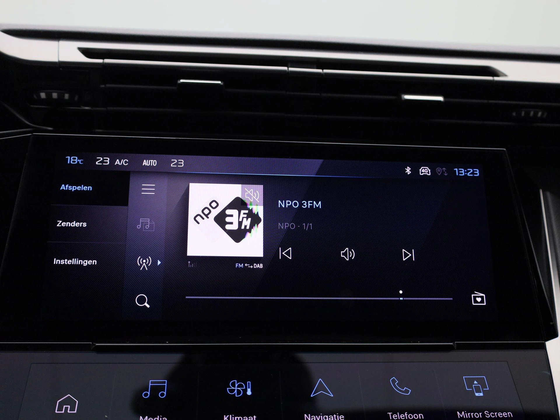 Peugeot-308-image-16