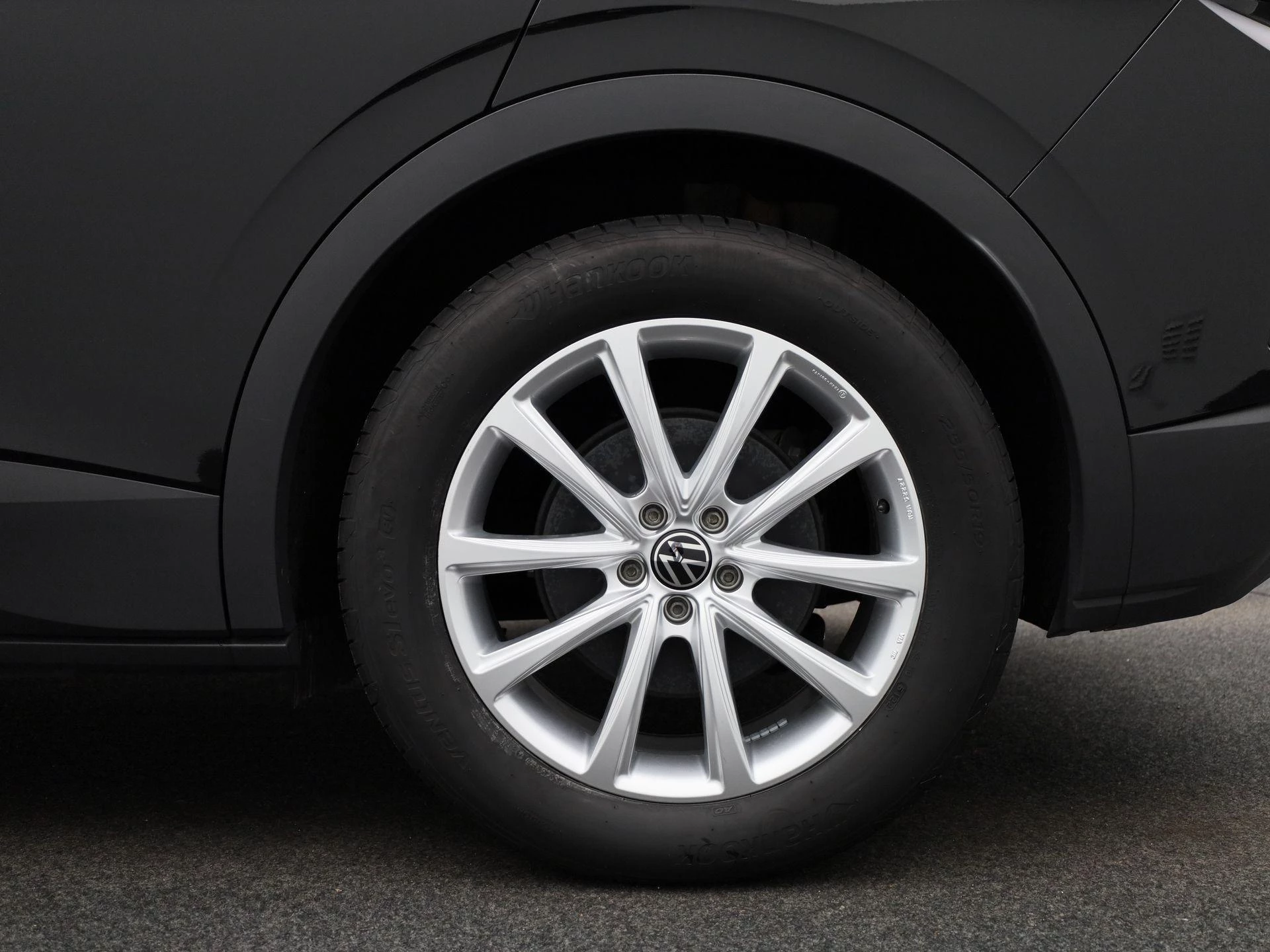 Volkswagen-ID.4-image-11