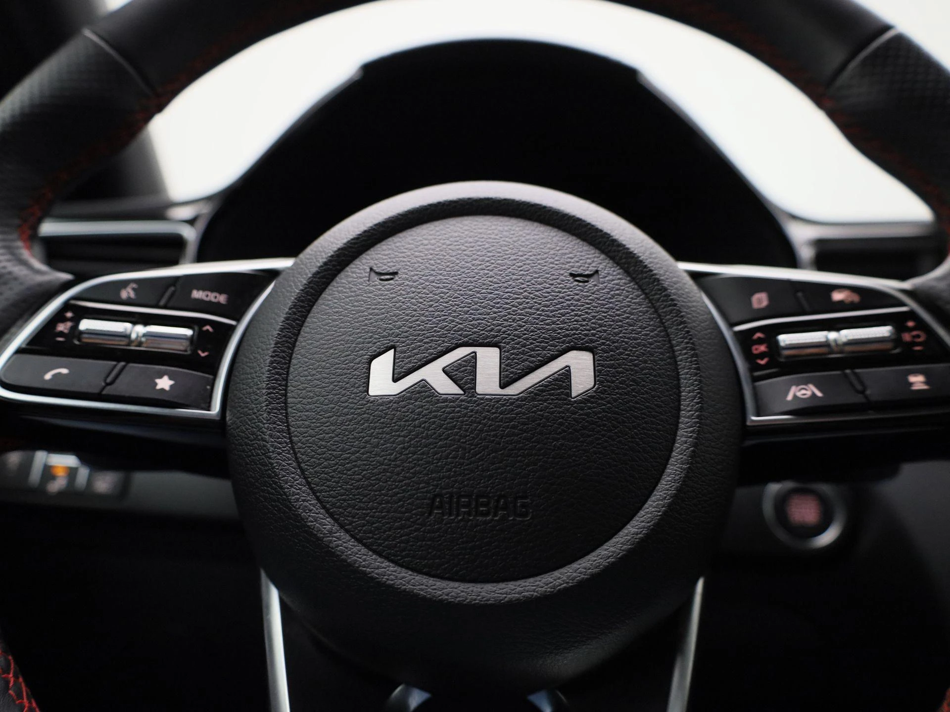 Kia-ProCeed-image-33