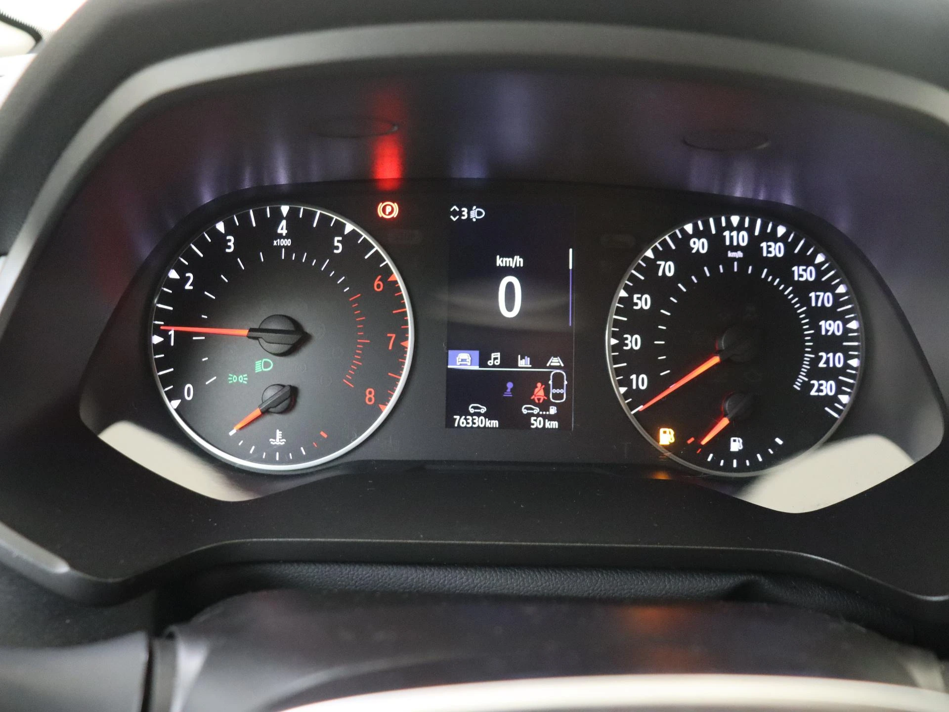 Renault-Captur-image-10