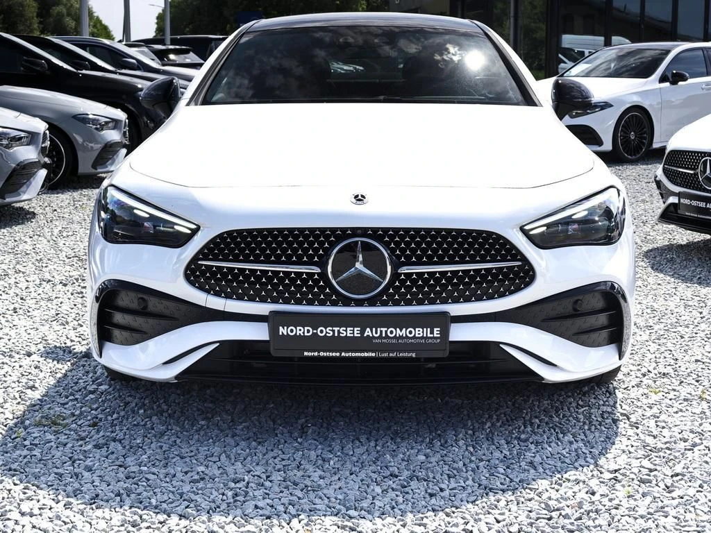Mercedes-Benz-CLE 200-image-3