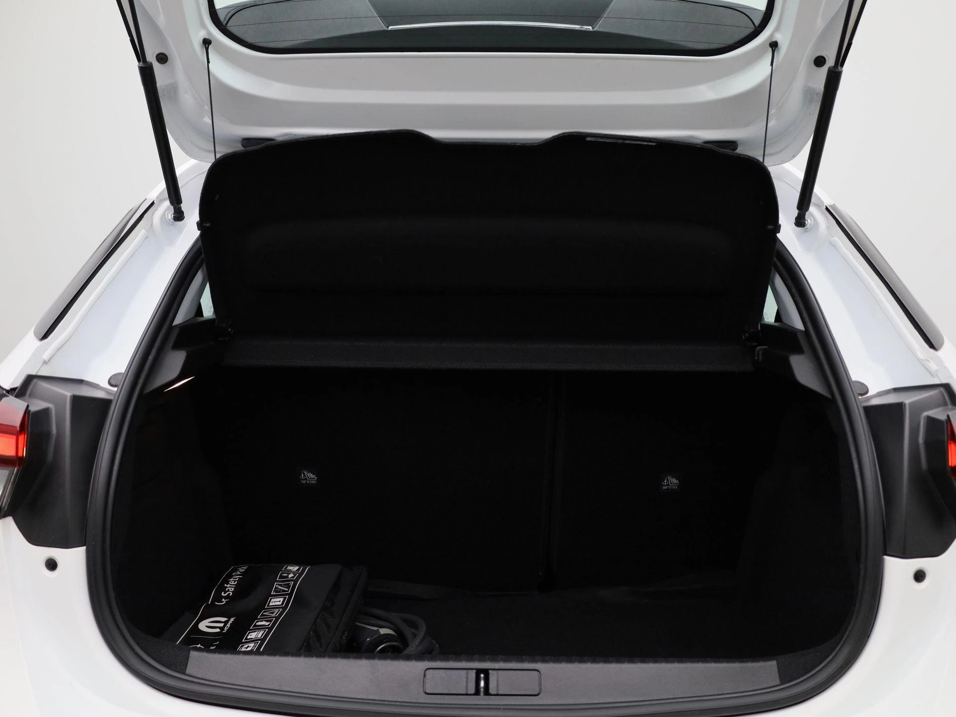 Opel-Corsa-e-image-14