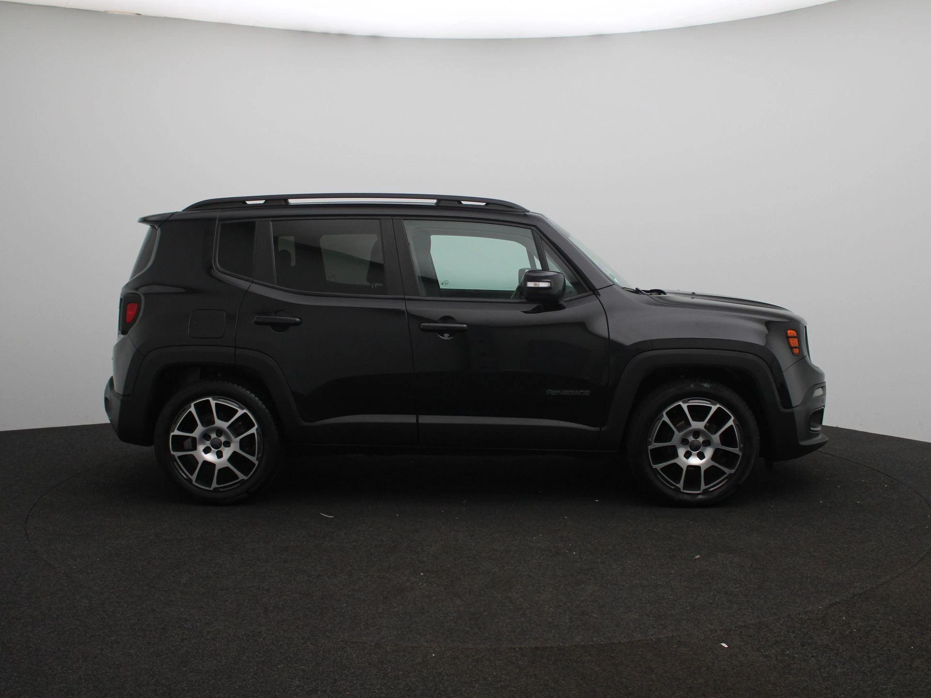 Jeep-Renegade-image-5