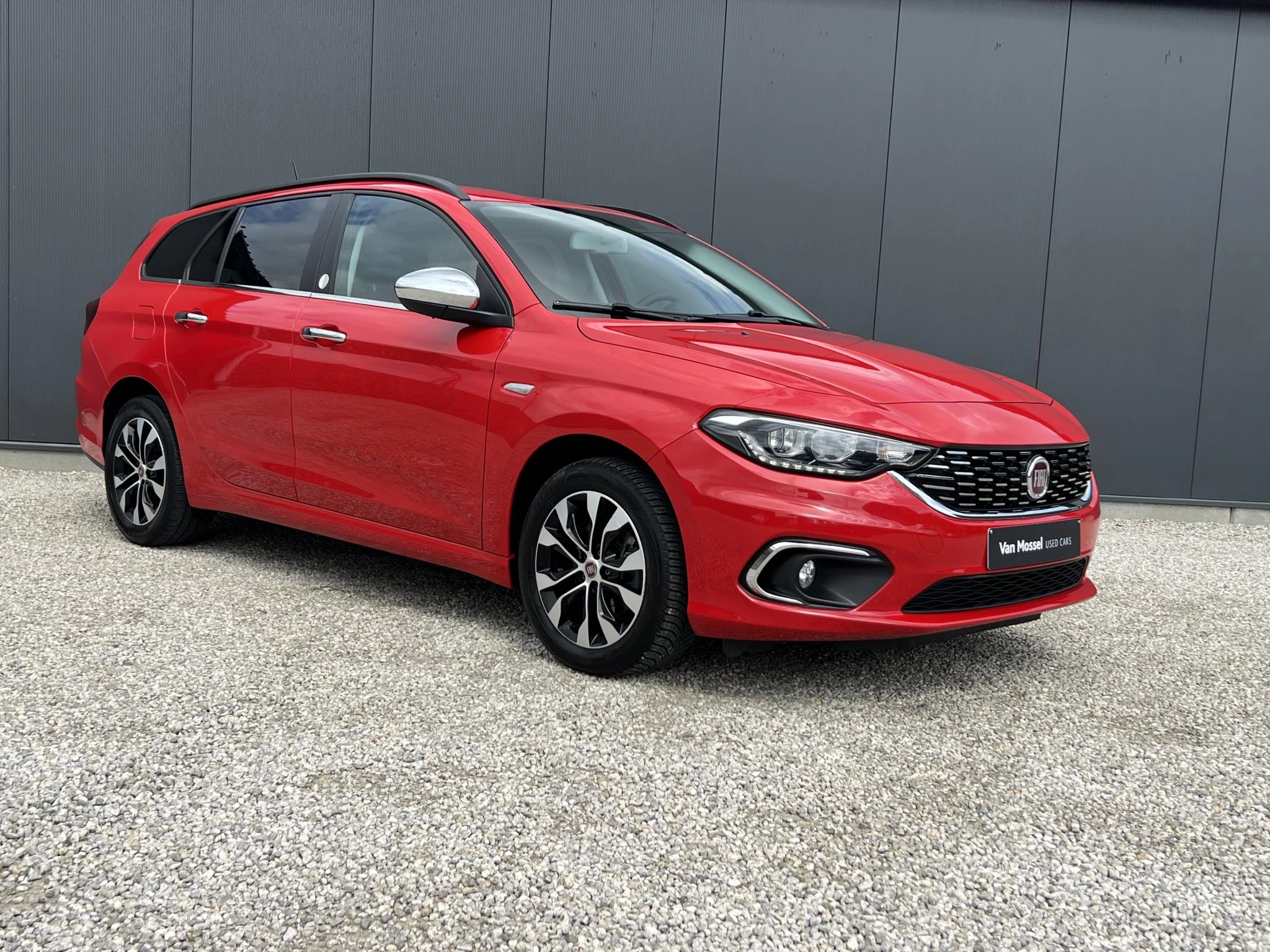 Fiat Tipo Stationwagon 1.4 Turbo Mirror
