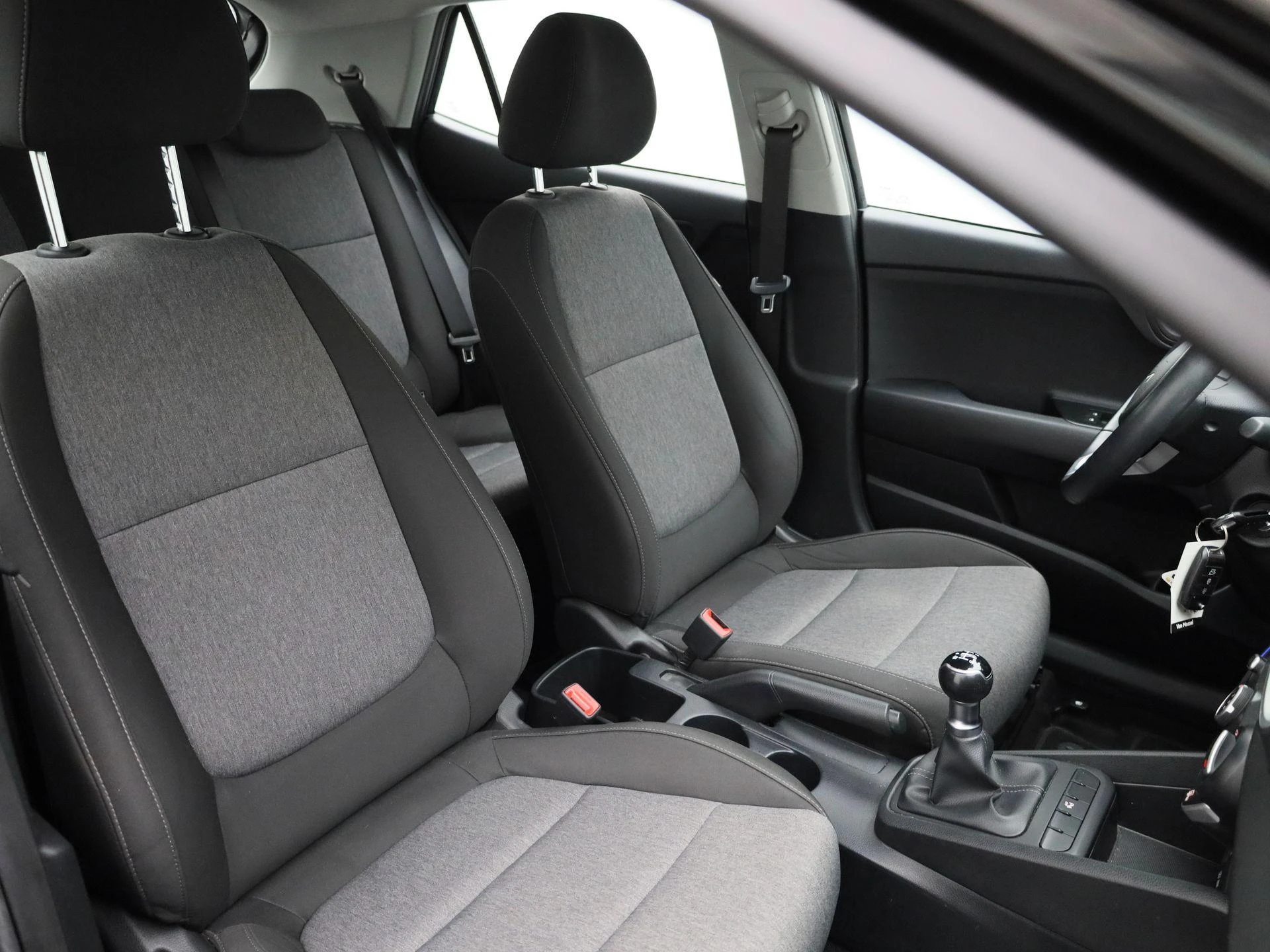Kia-Stonic-image-32