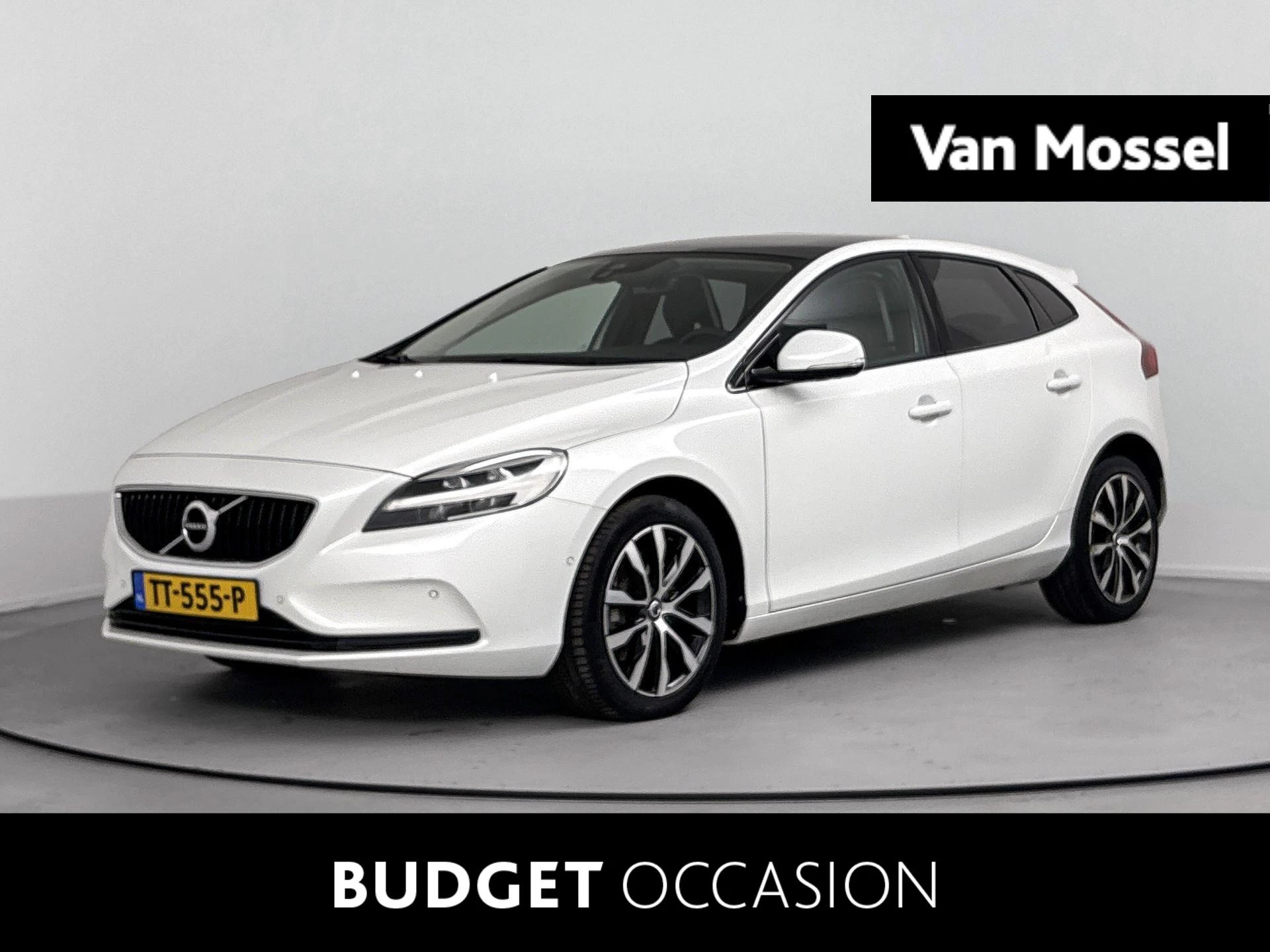 Volvo-V40-image-0