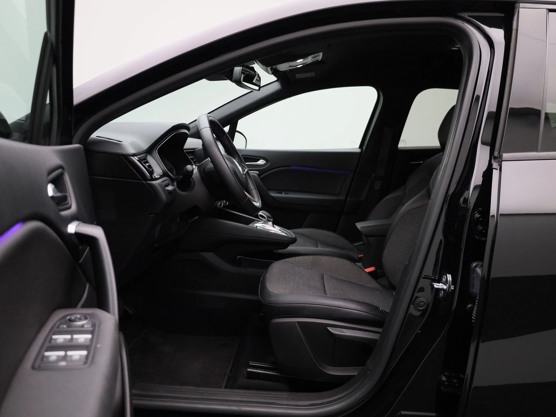 Renault Captur 1.6 E-Tech Hybrid 145 Rive Gauche