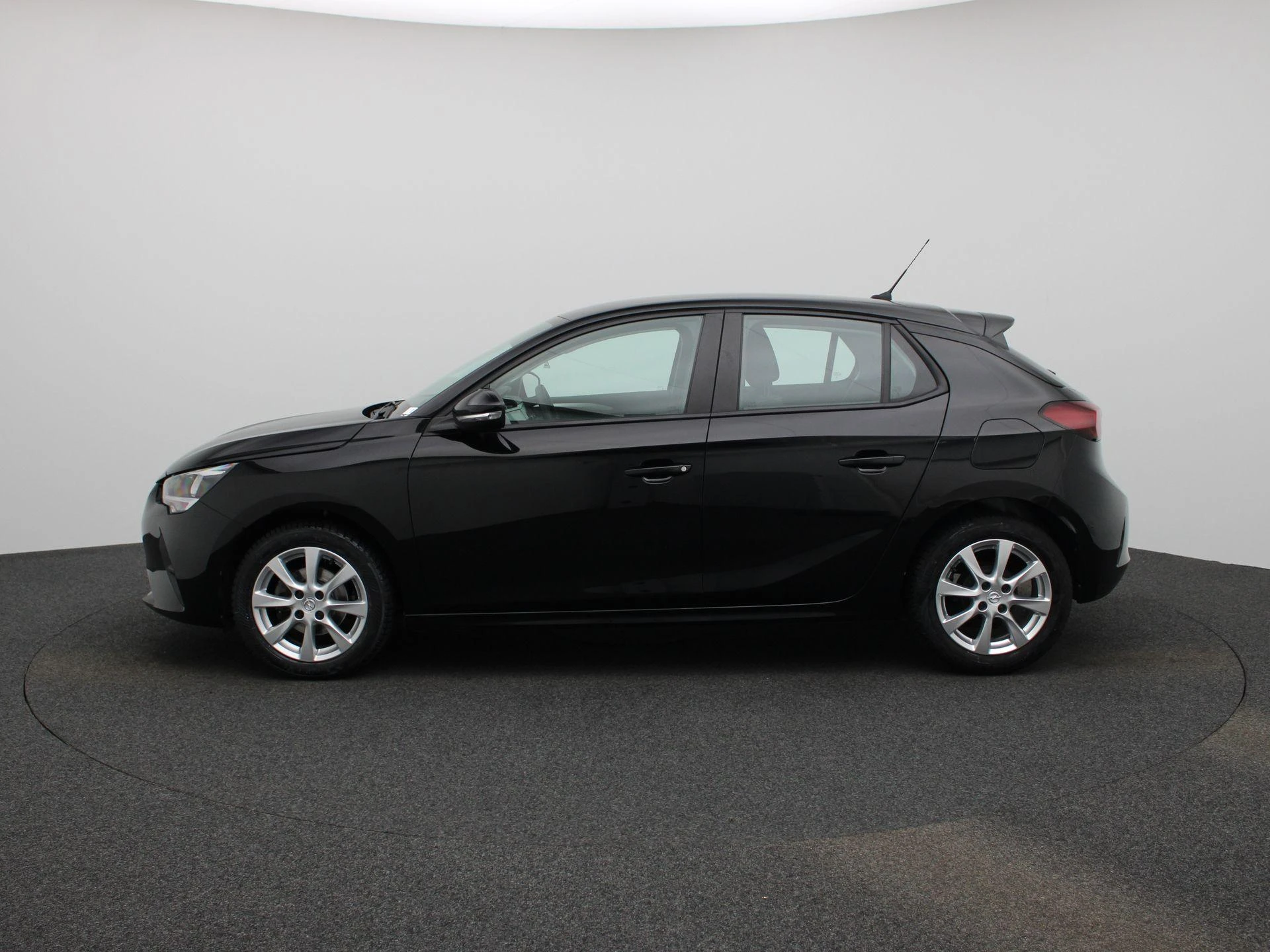 Opel-Corsa-image-3