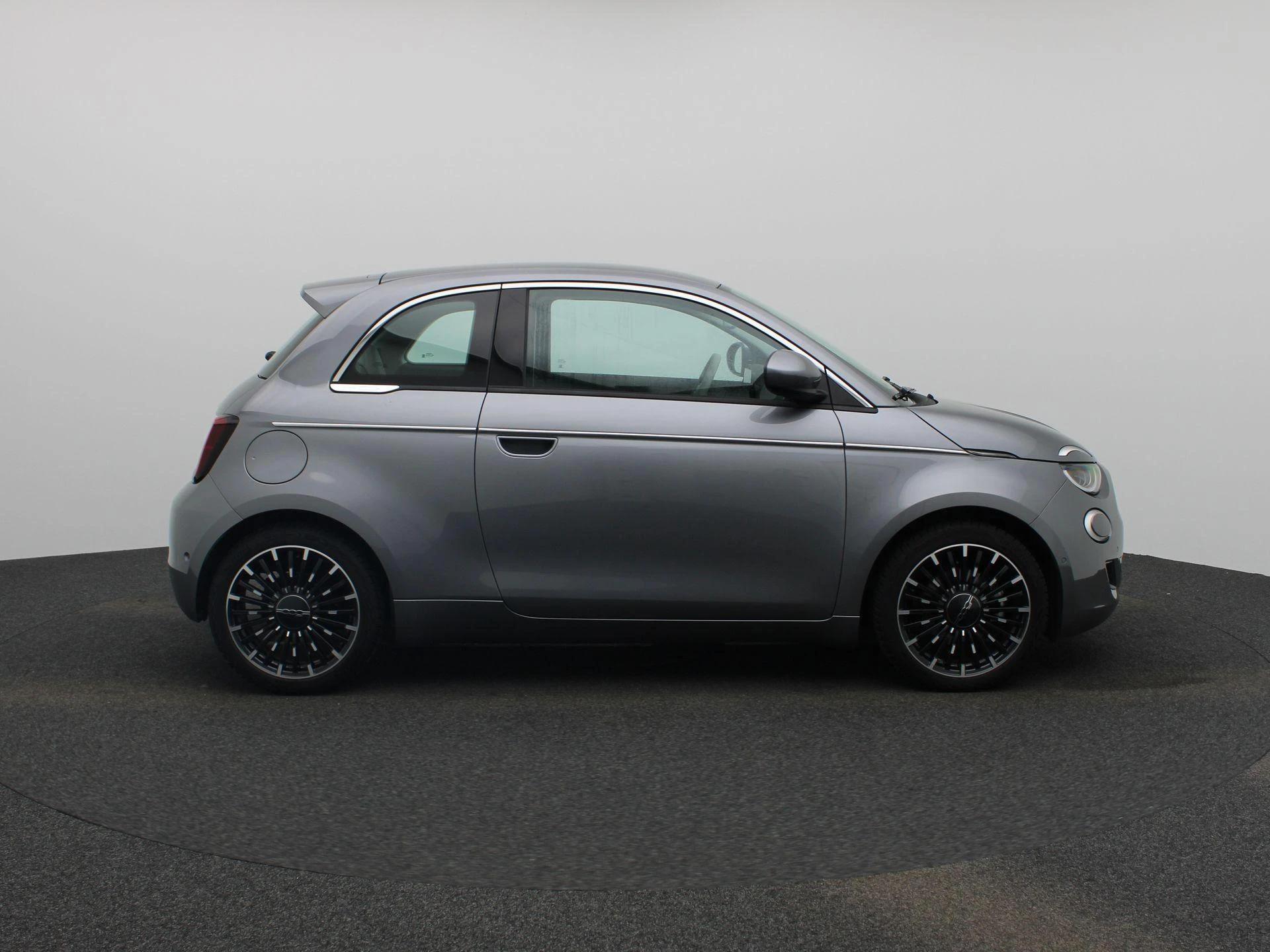Fiat-500e-image-5