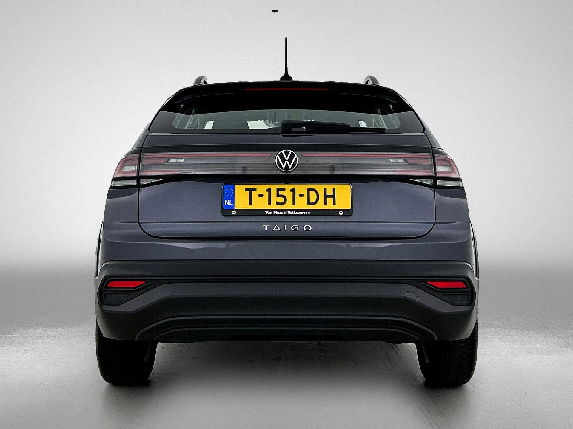 Volkswagen-Taigo-image-2