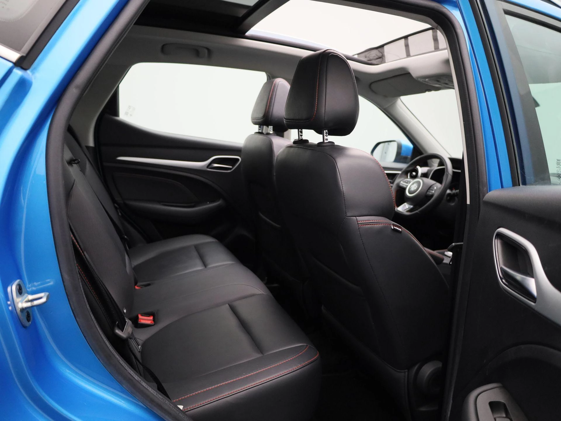 MG-ZS EV-image-38