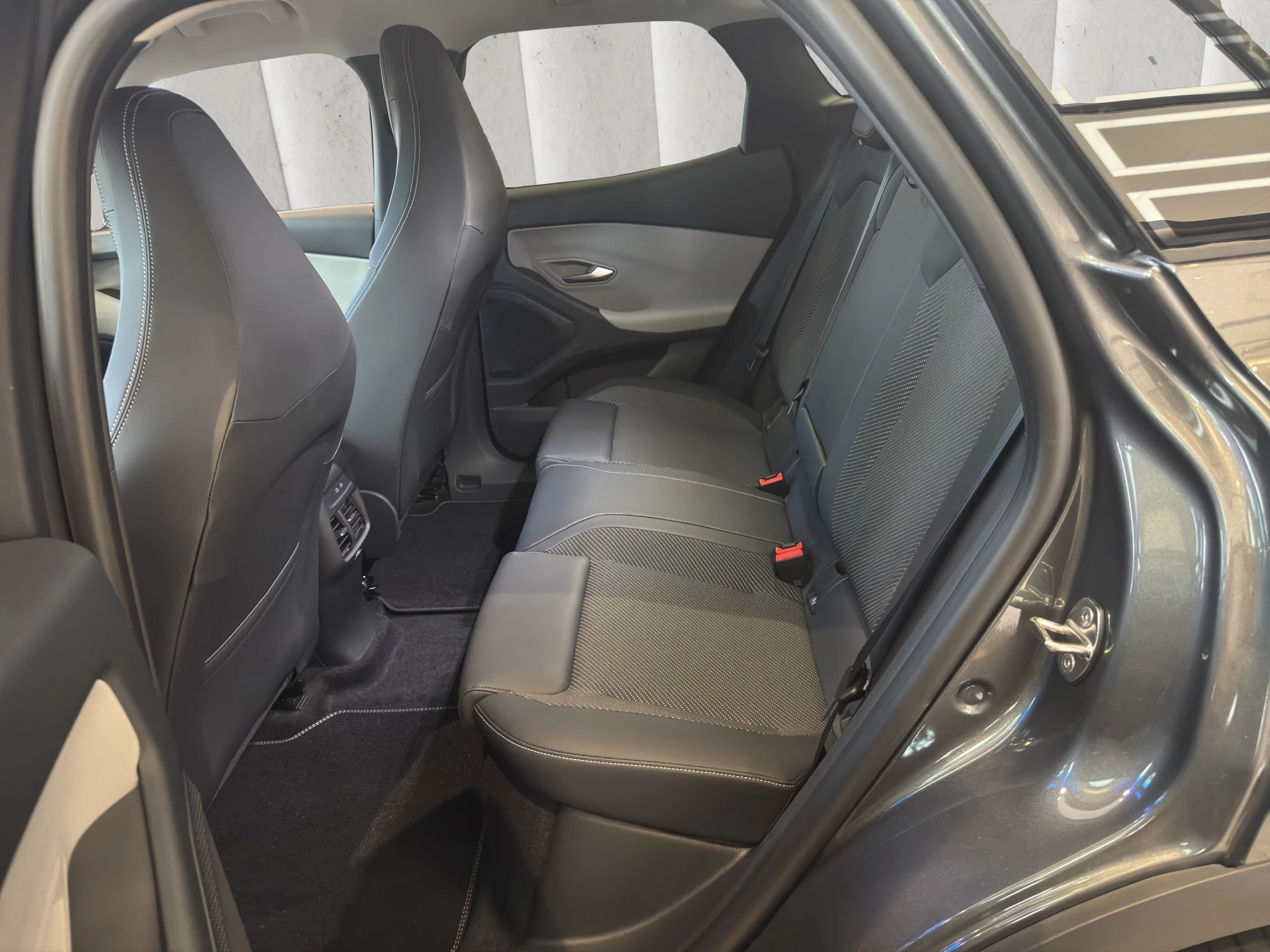 Ford-Explorer-image-9