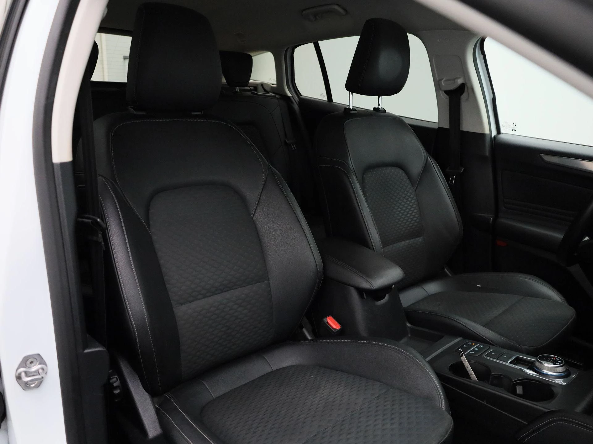 Ford Focus Wagon 1.0 EcoBoost Titanium X Business