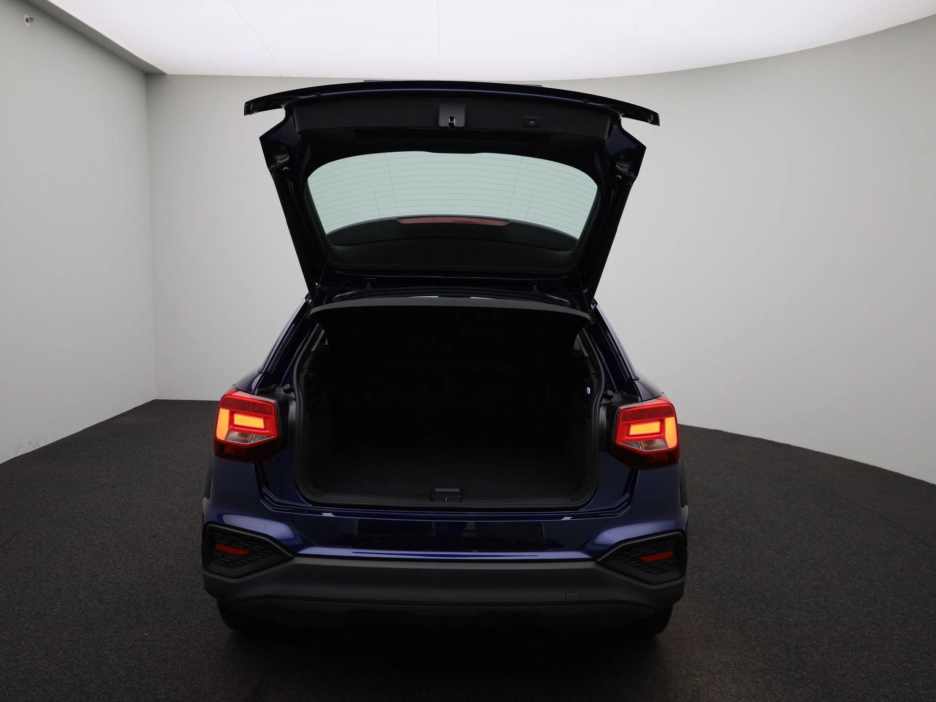 Audi Q2 2.0 30 TDI 85kW S tron Zetelverw. | Camera | Cruis