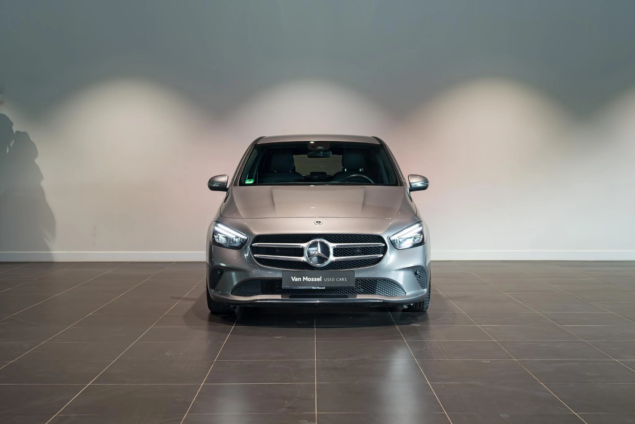Mercedes-Benz-B-Klasse-image-1