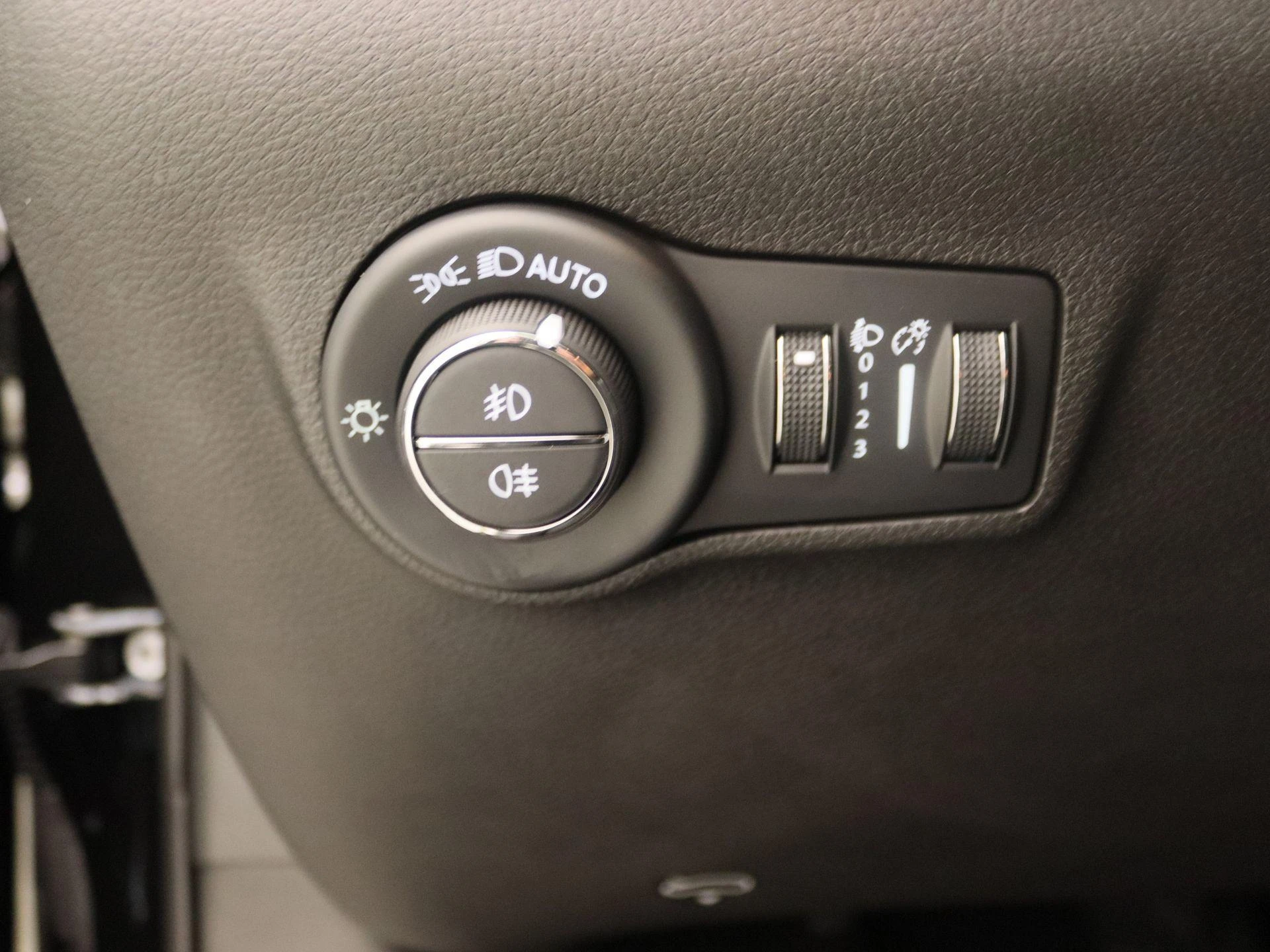 Jeep-Compass-image-22