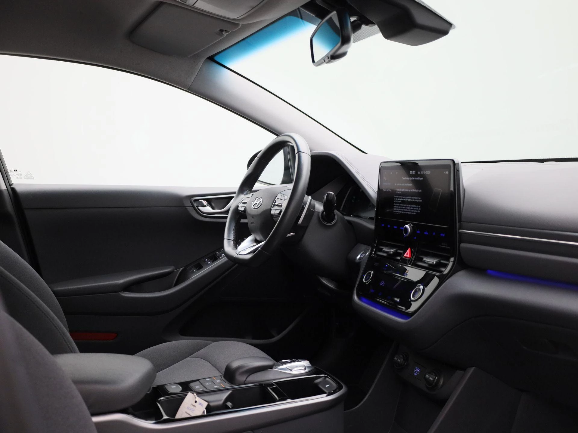 Hyundai-IONIQ-image-31