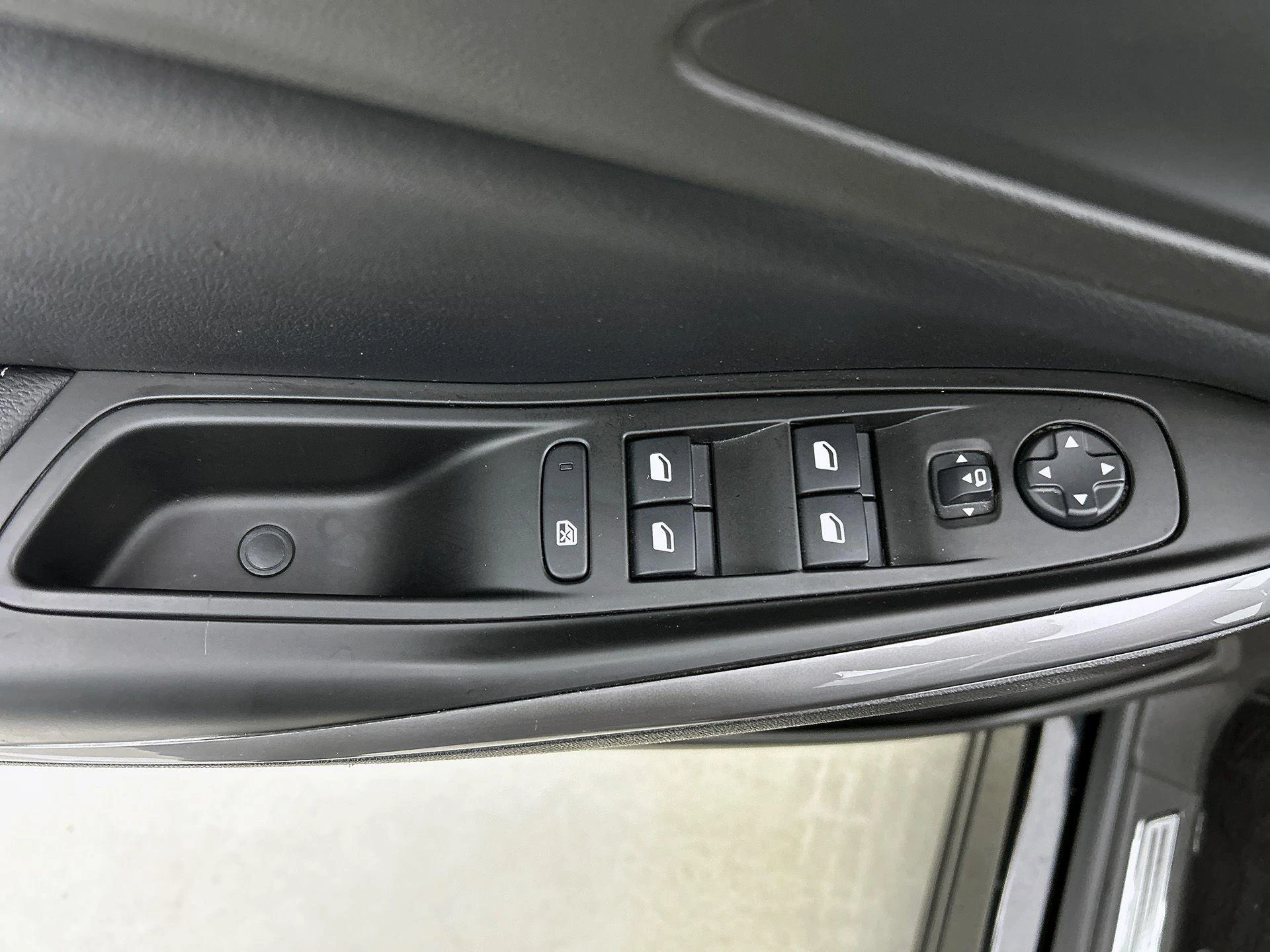 Opel-Grandland-image-34