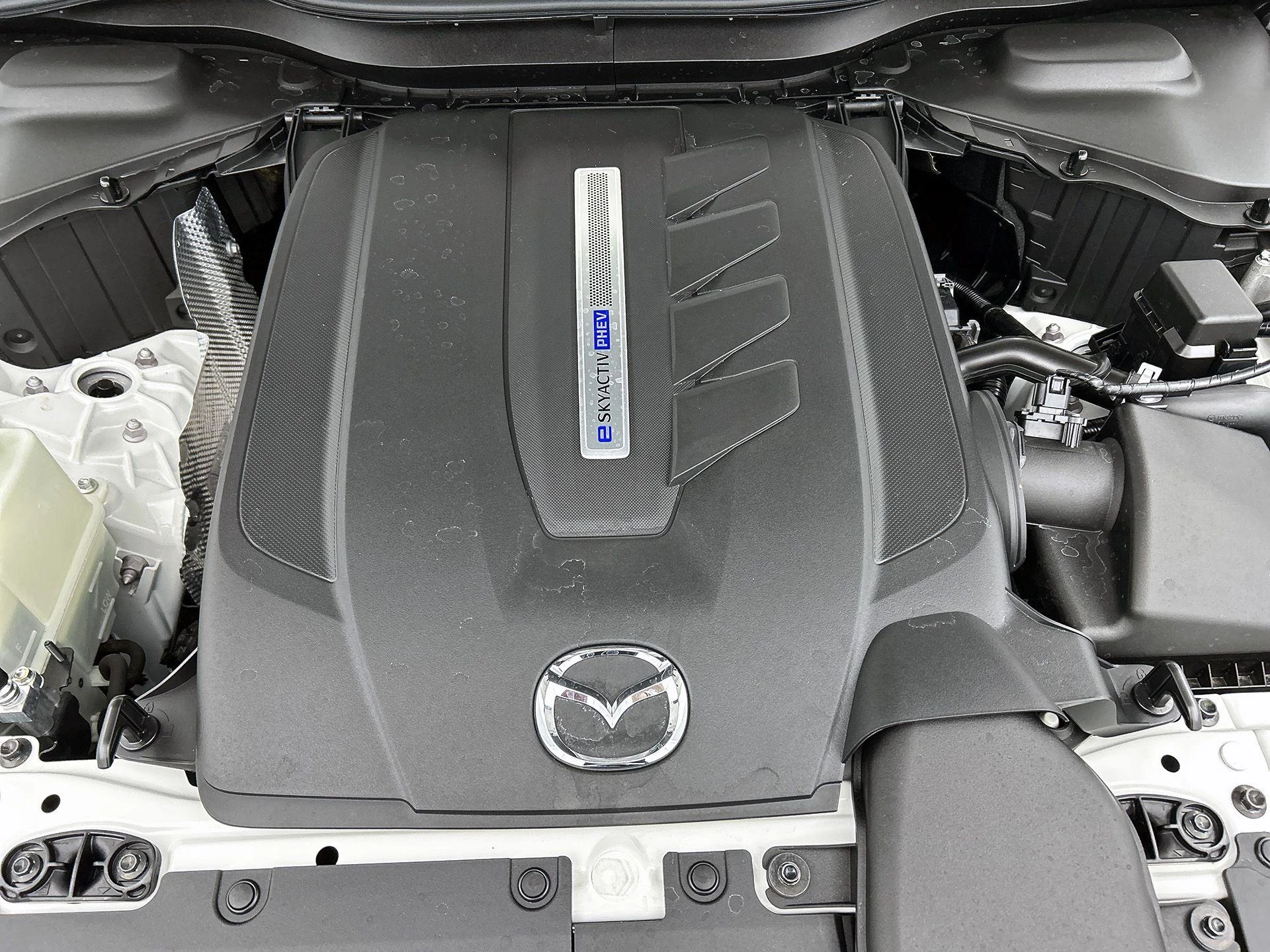 Mazda-CX-60-image-40