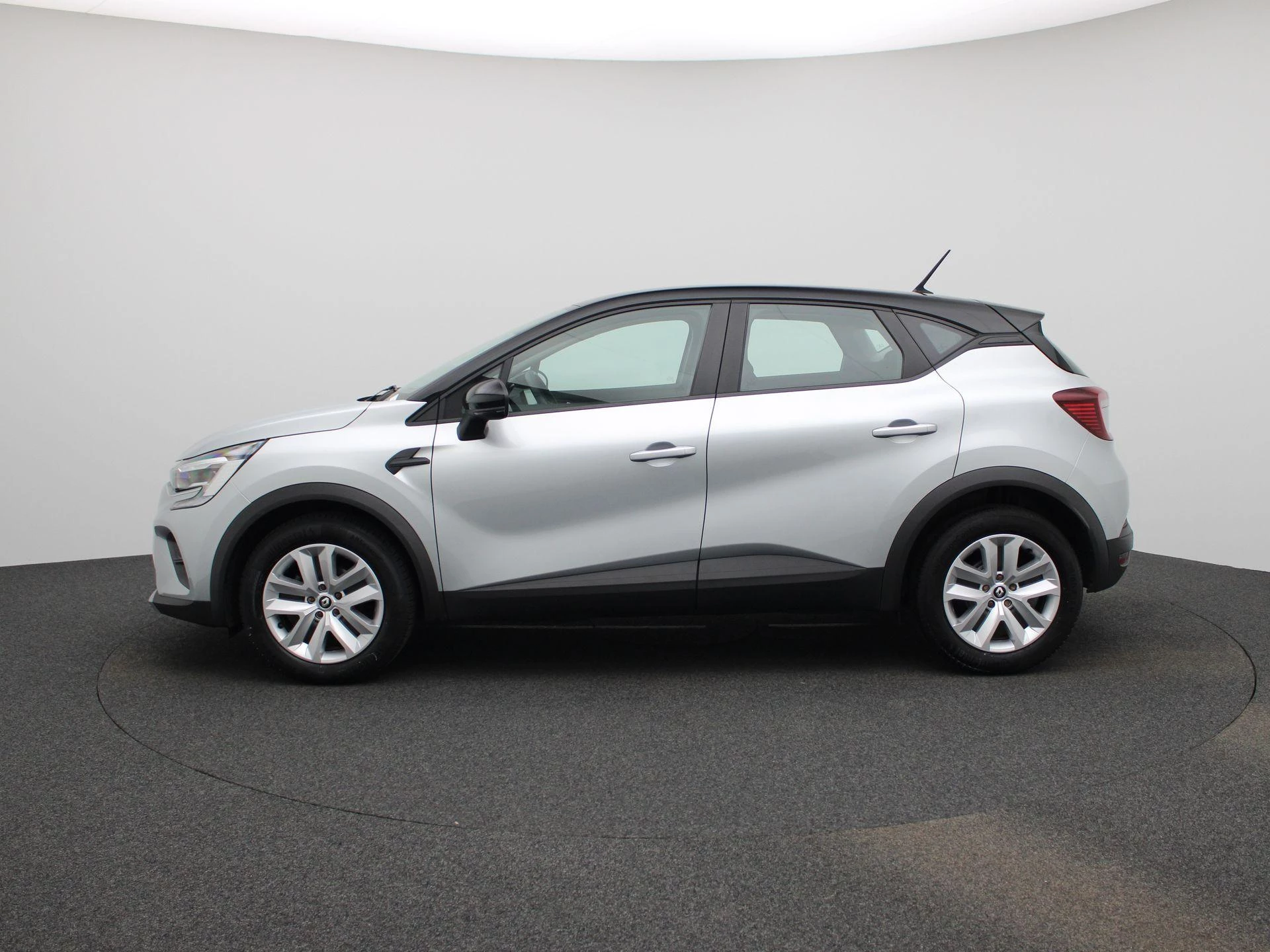 Renault-Captur-image-3