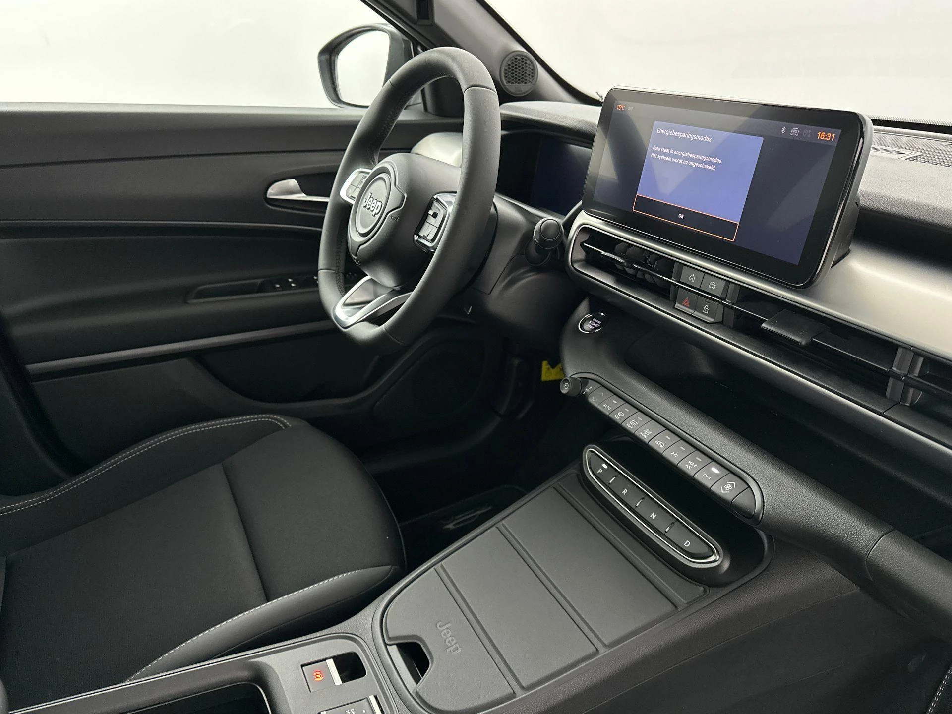 Jeep-Avenger-image-27