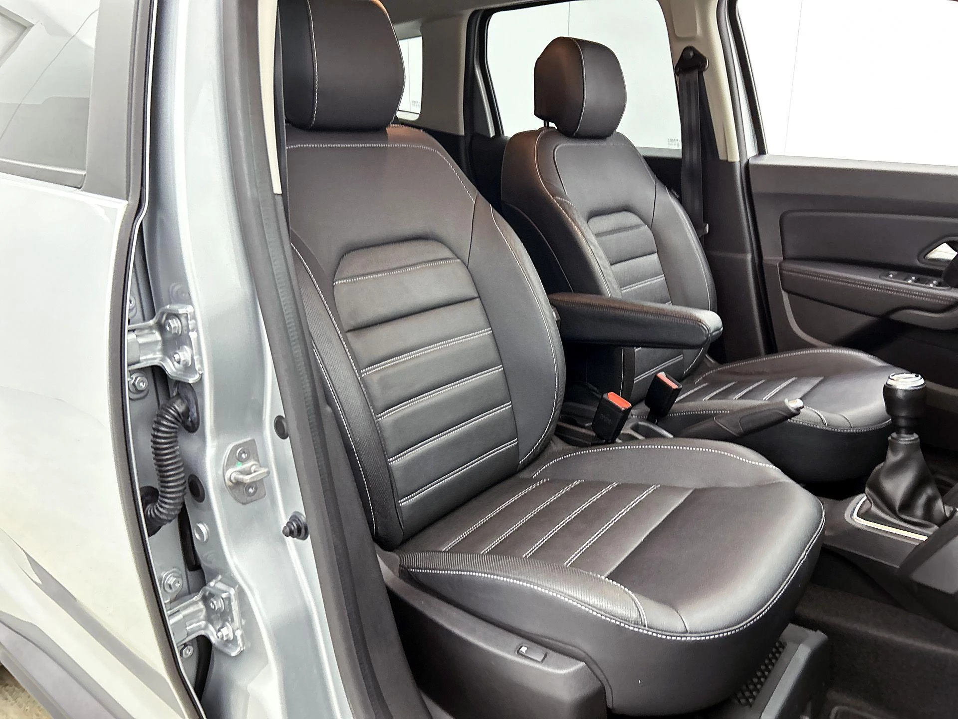 Dacia-Duster-image-37