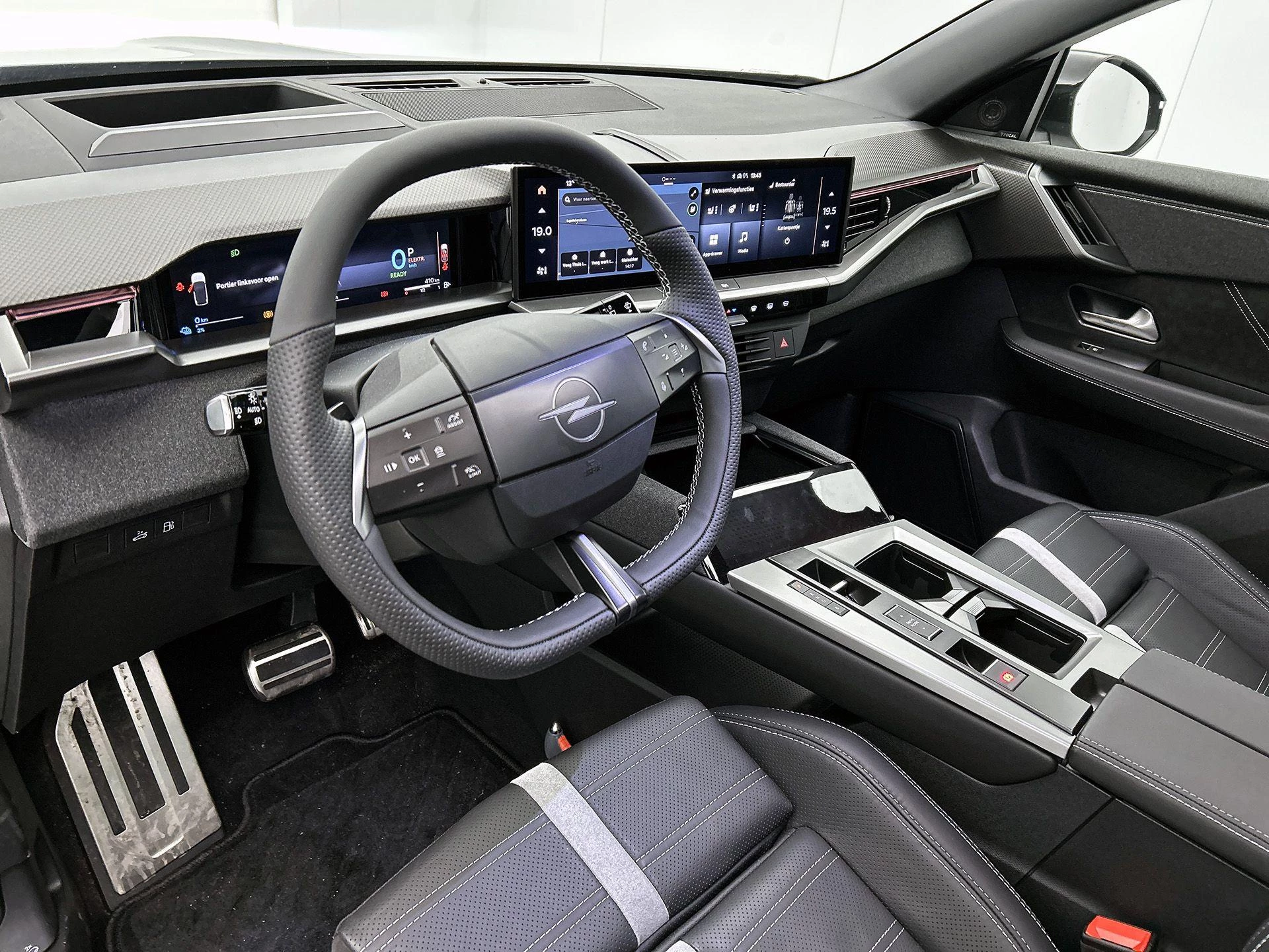 Opel Grandland 1.6 Turbo Plug-in-Hybrid Ultimate