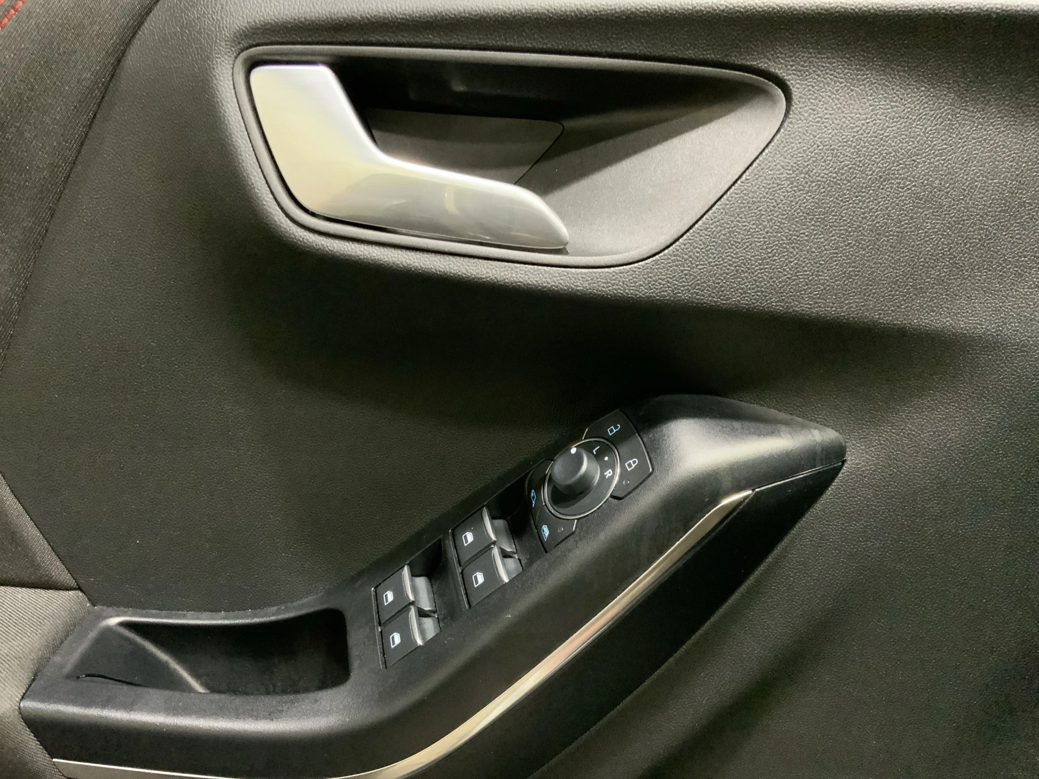 Ford-Puma-image-15