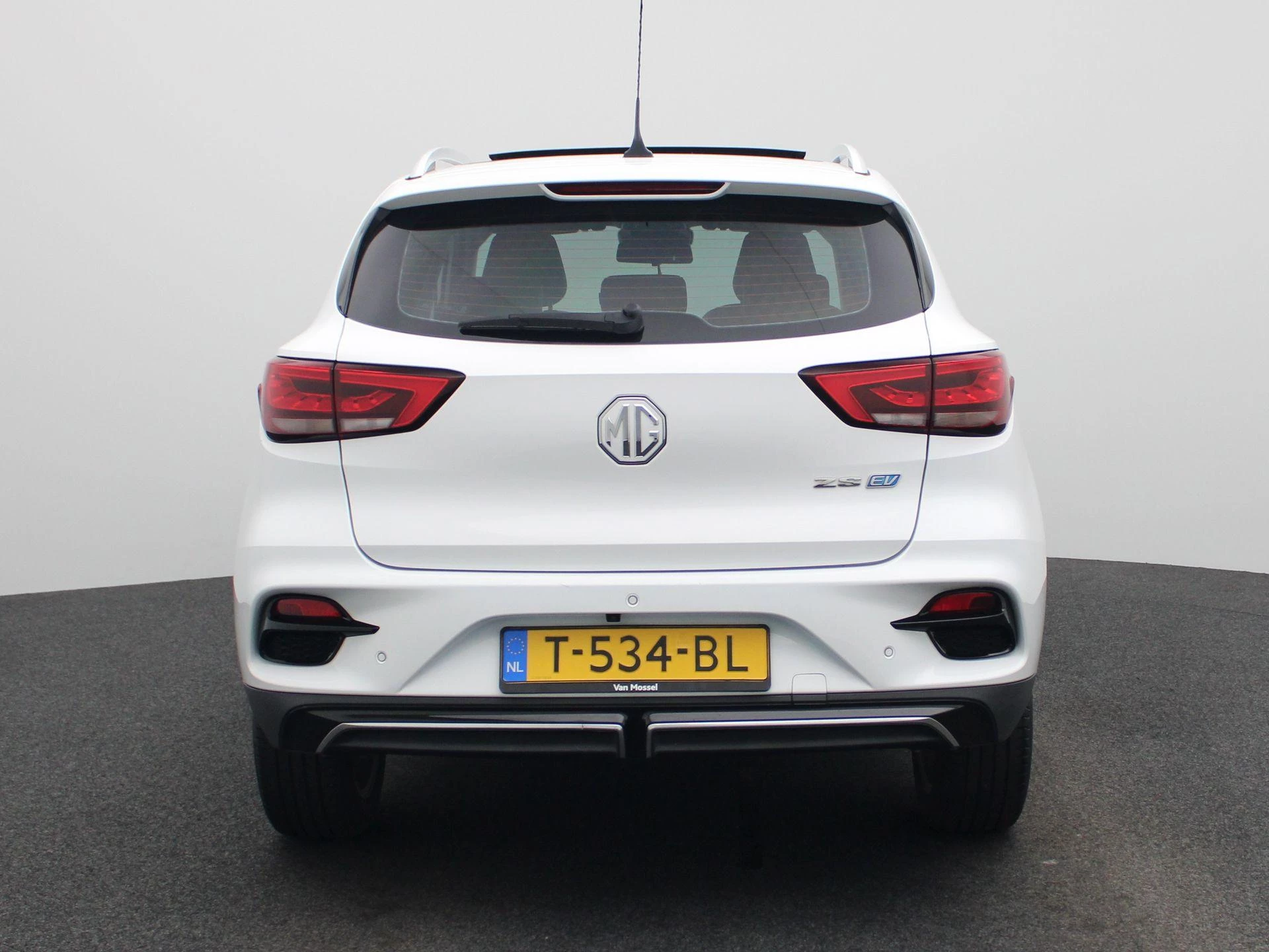 MG ZS EV Long Range Luxury 70 kWh