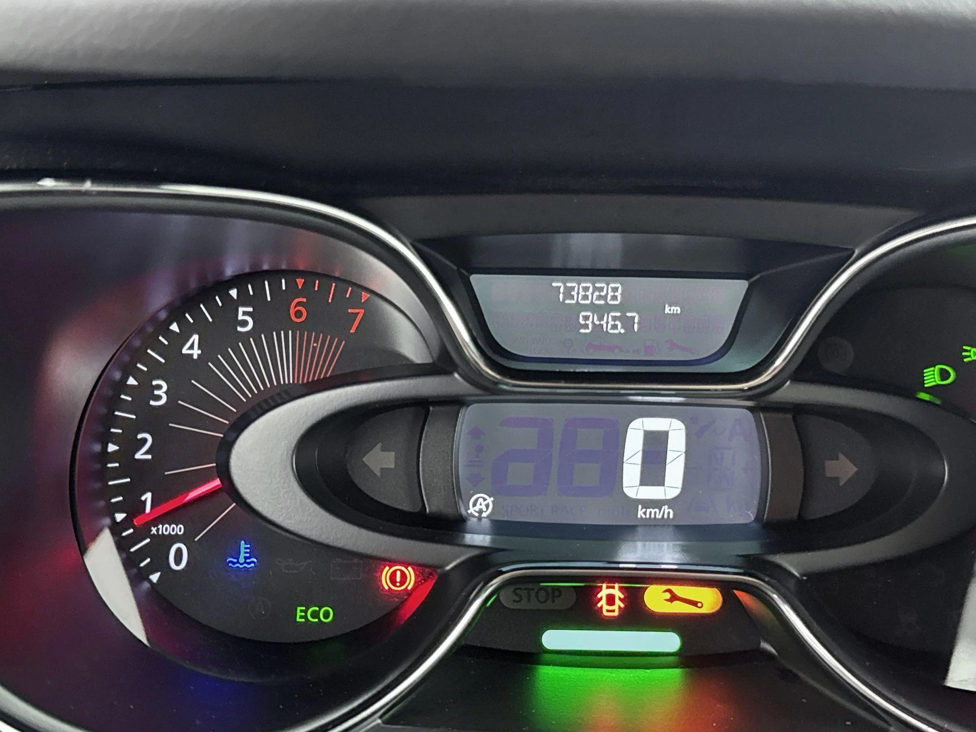 Renault-Captur-image-9