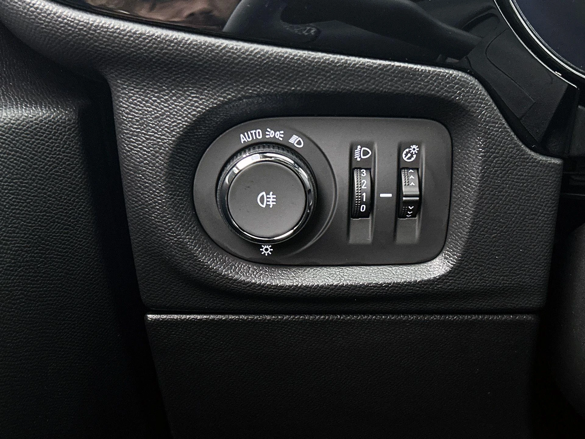 Opel-Corsa-e-image-19