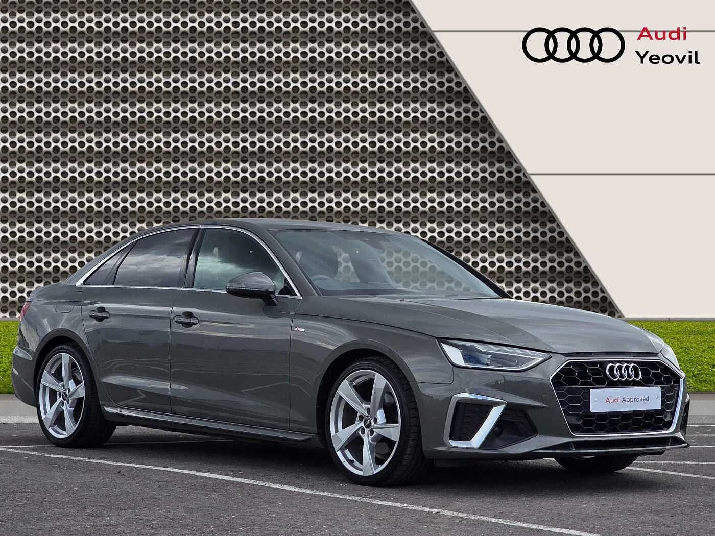 Audi-A4-image-14