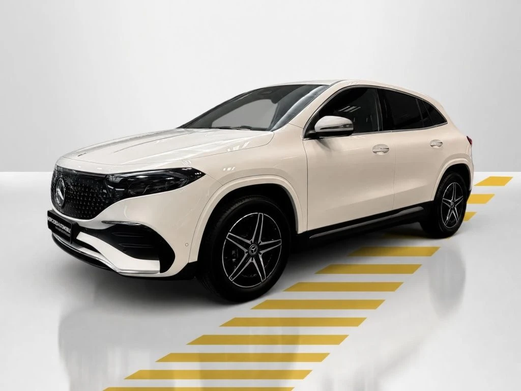 Mercedes-Benz-EQA 250+-image-3