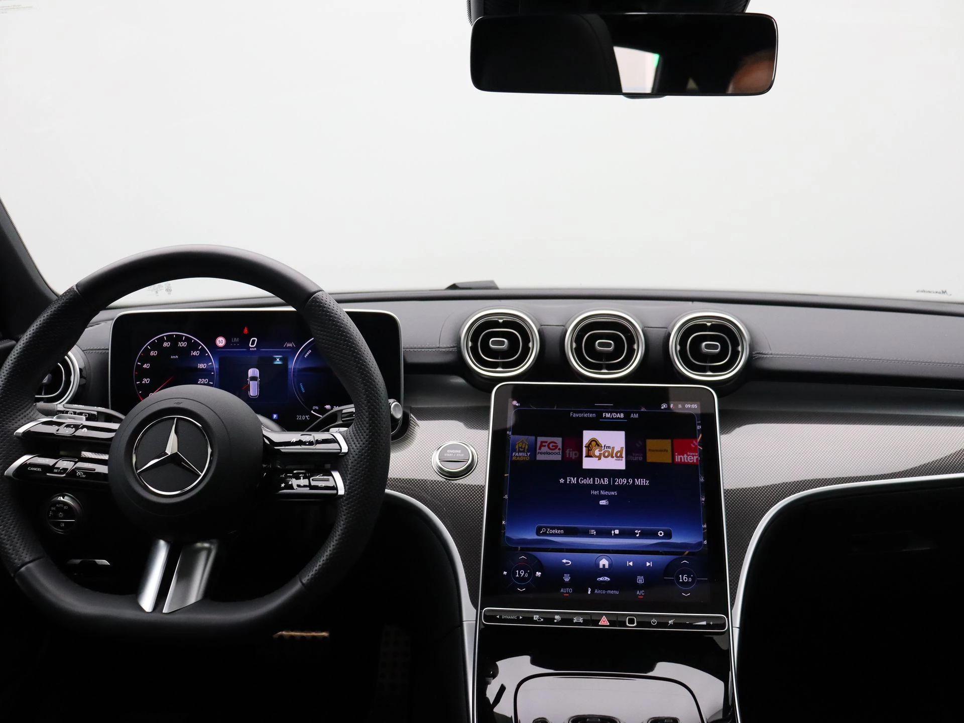 Mercedes-Benz Classe C 300 e AMG Line Break + PANORAMISCH DAK + 360 CAMERA + CARPLAY +