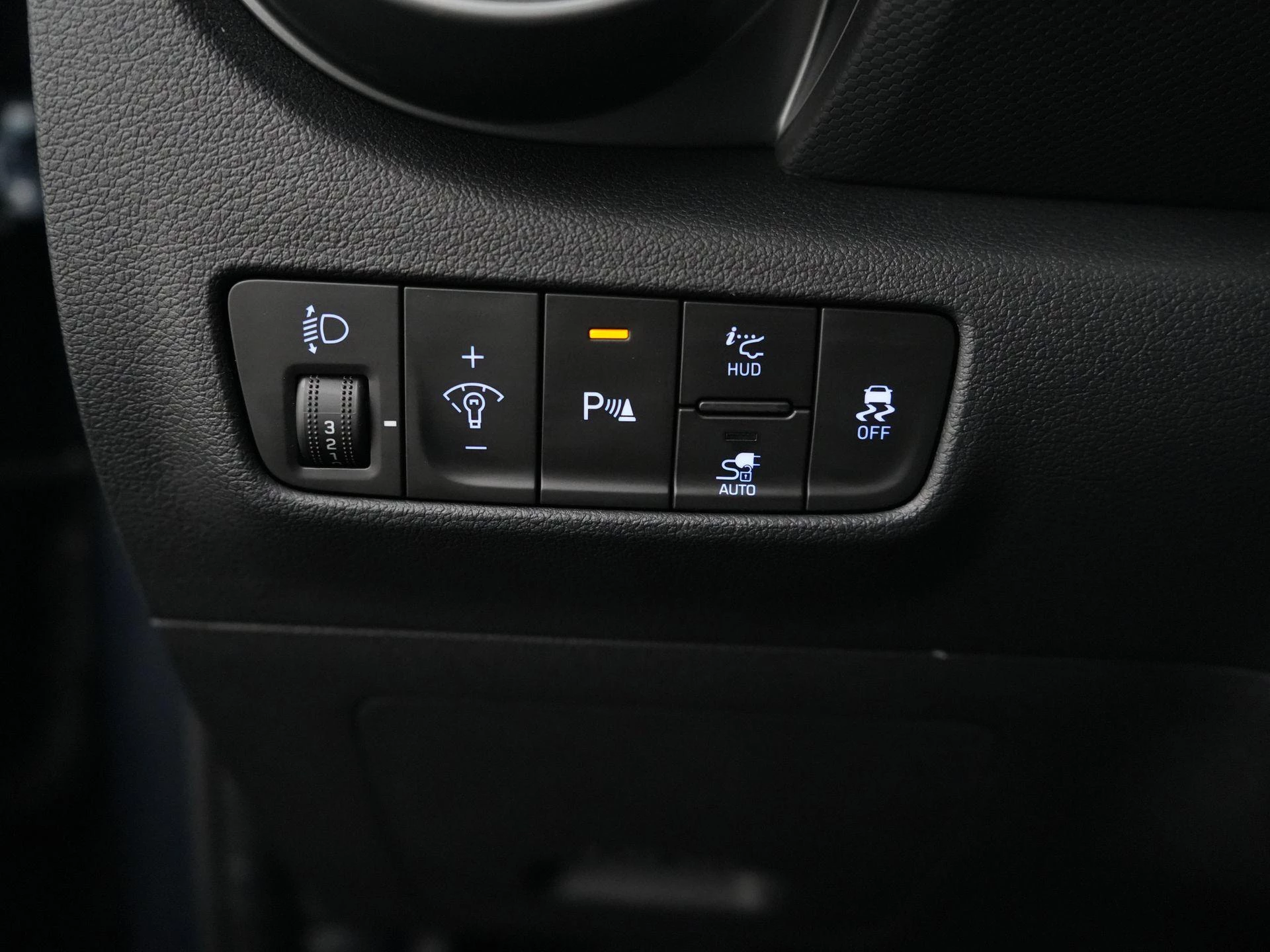 Hyundai Kona EV Business 64 kWh