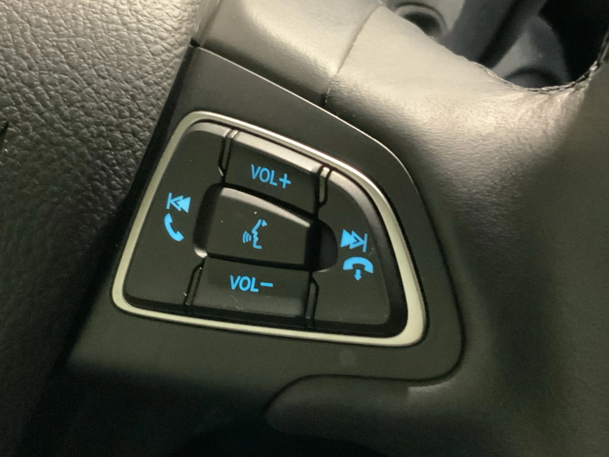 Ford-EcoSport-image-18